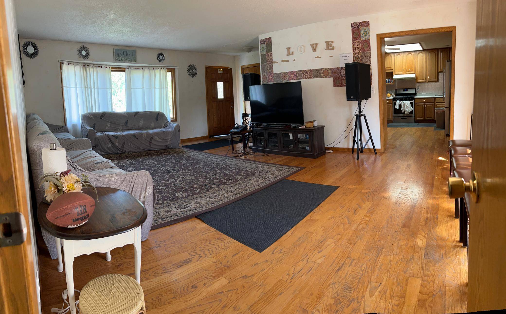 Maplewood, MN 55109,1272 Burke AVE E