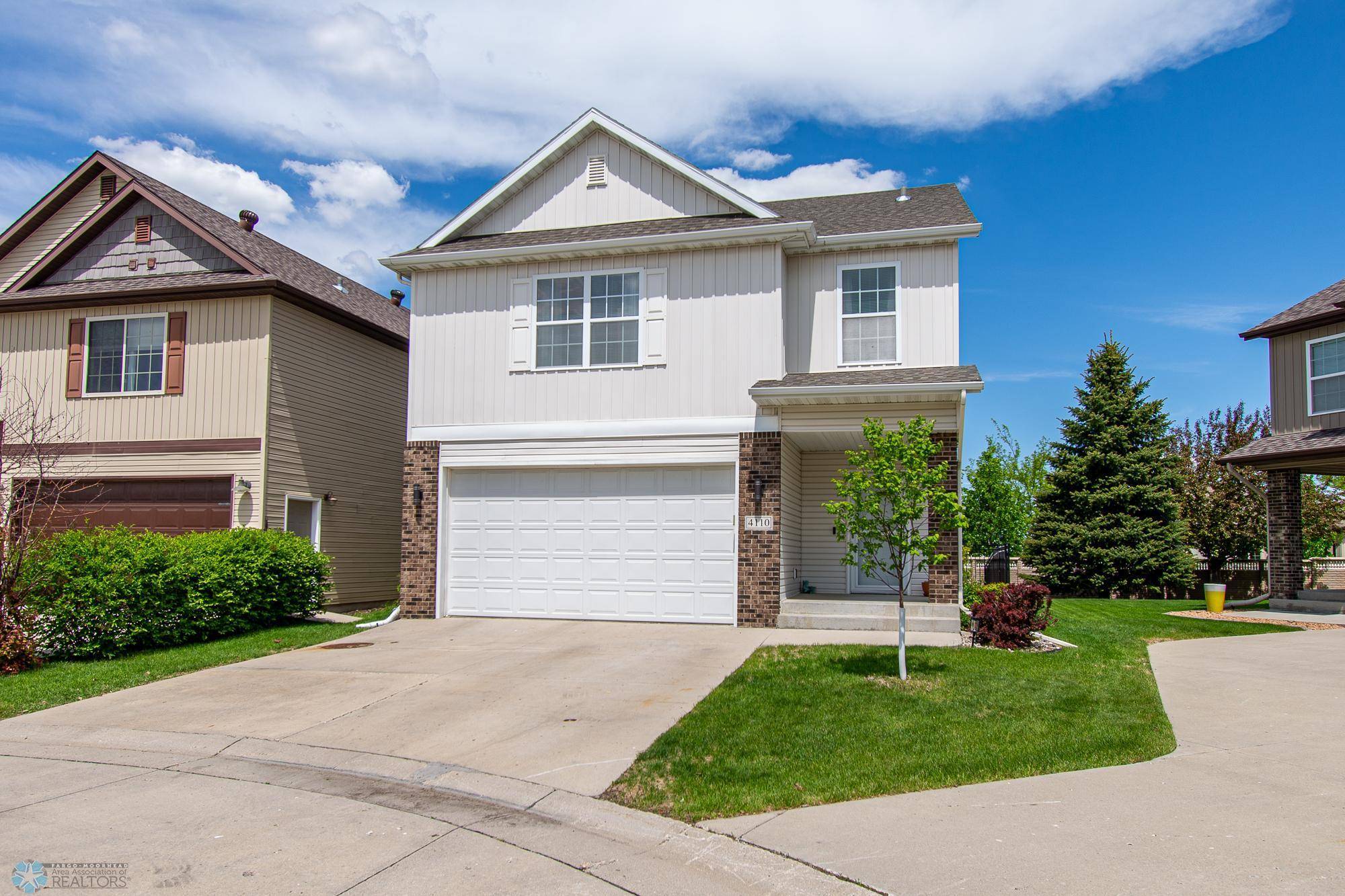 Fargo, ND 58104,4110 Clubhouse DR S