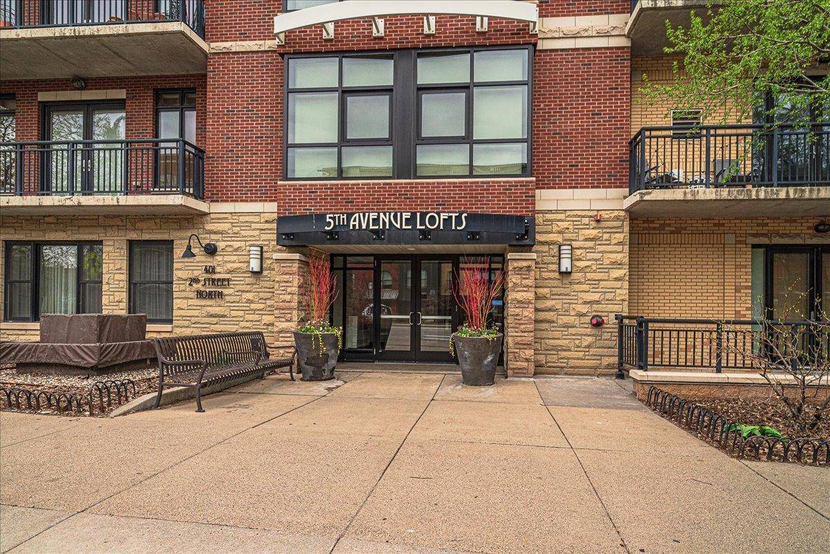 Minneapolis, MN 55401,401 2nd ST N #220