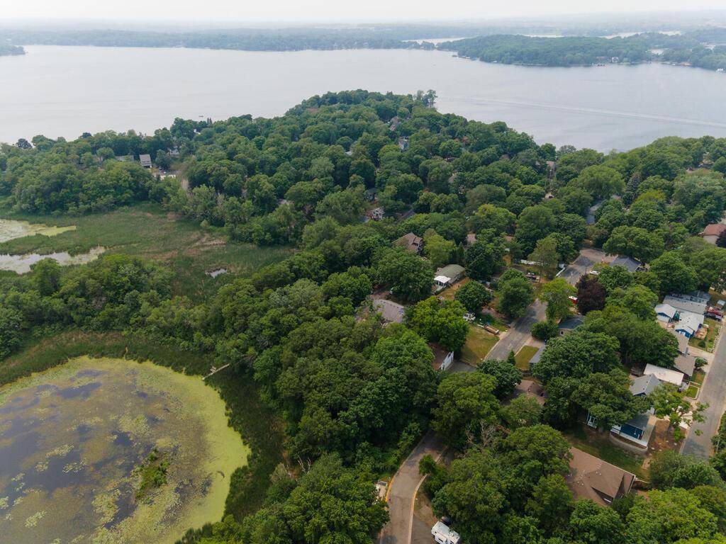 Mound, MN 55364,5103 Windsor RD