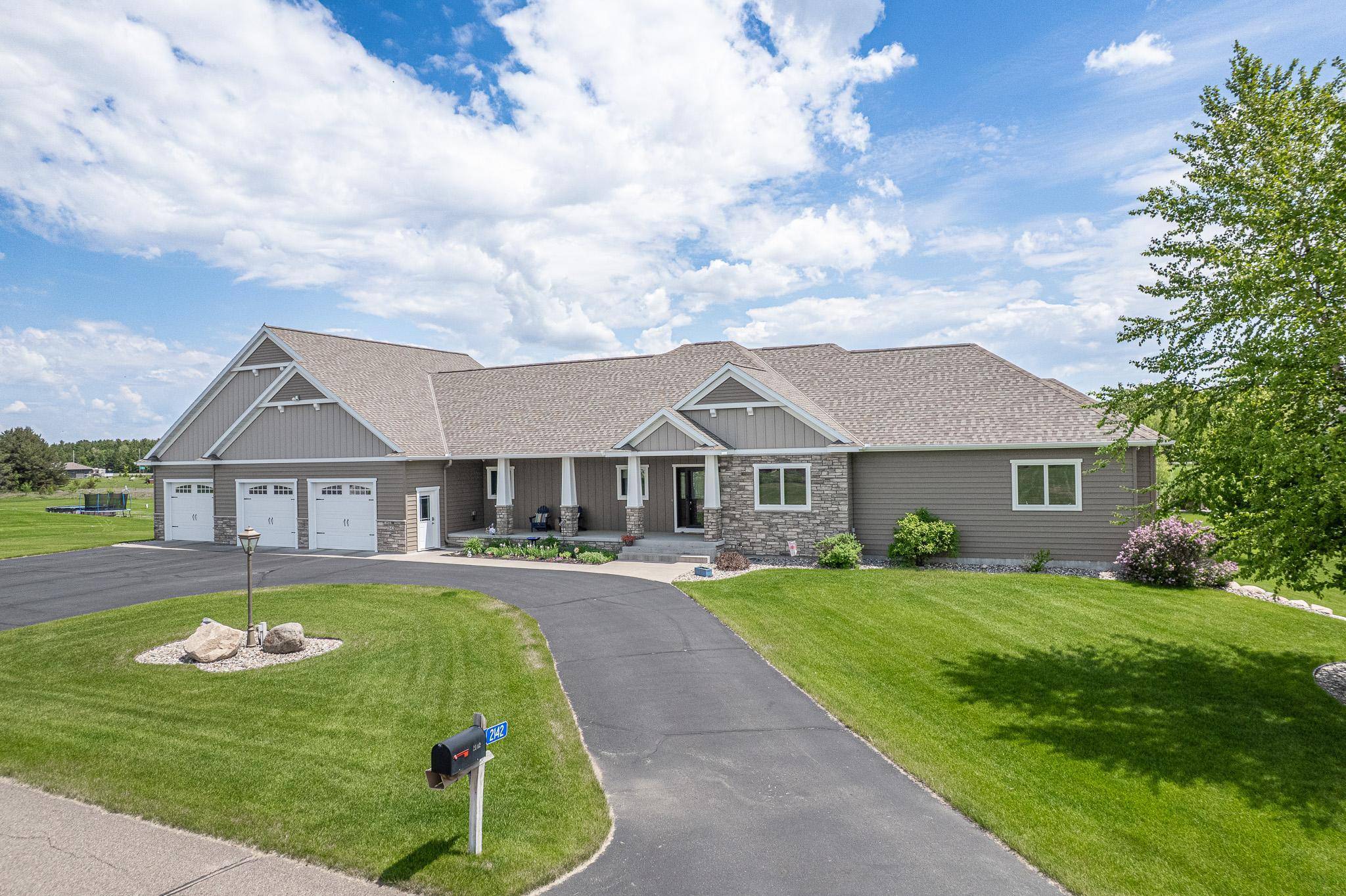 Sartell, MN 56377,2142 Monarch CT