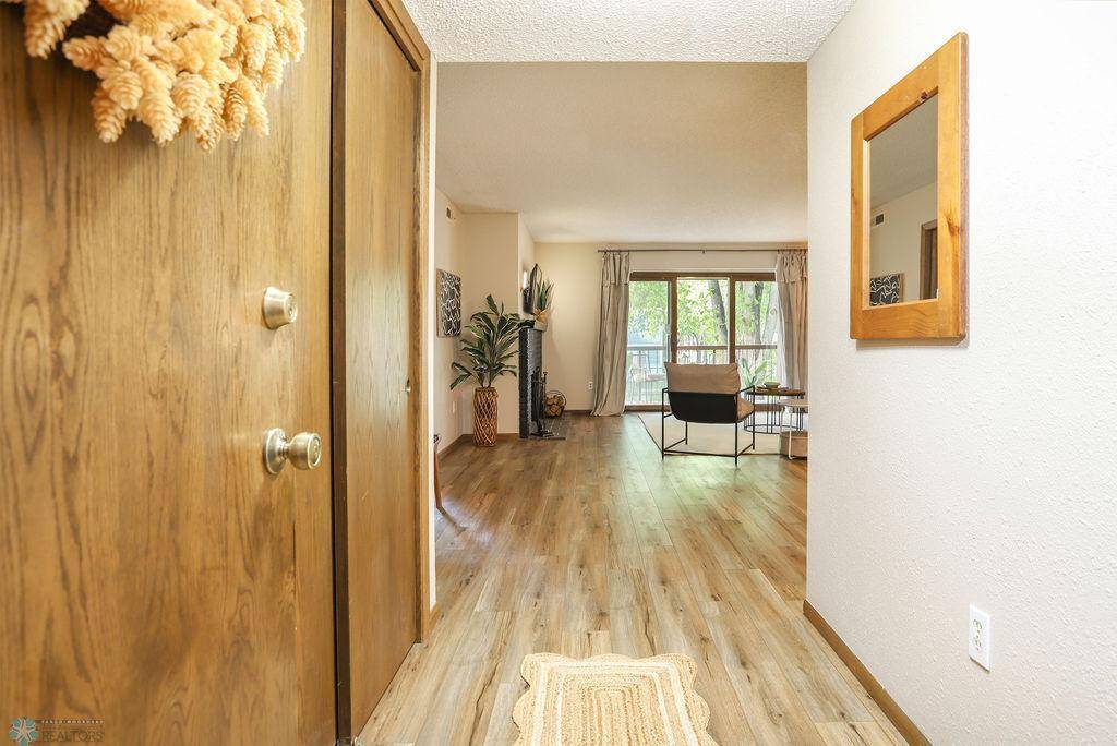Fargo, ND 58103,220 8th ST S #B2