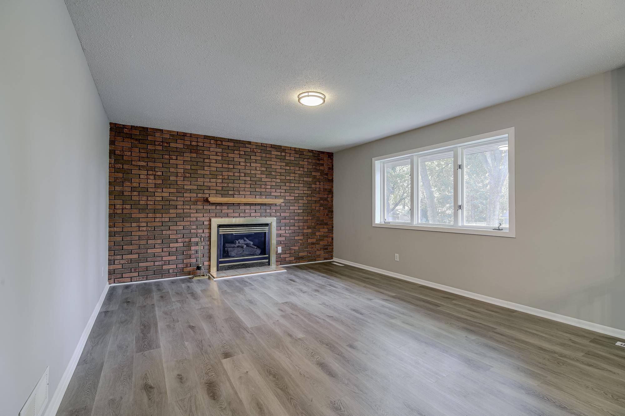 Columbia Heights, MN 55421,4207 Fillmore ST NE