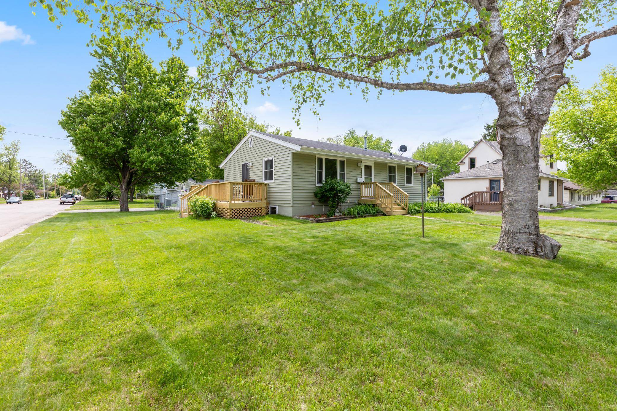 Brainerd, MN 56401,1224 N ST NE
