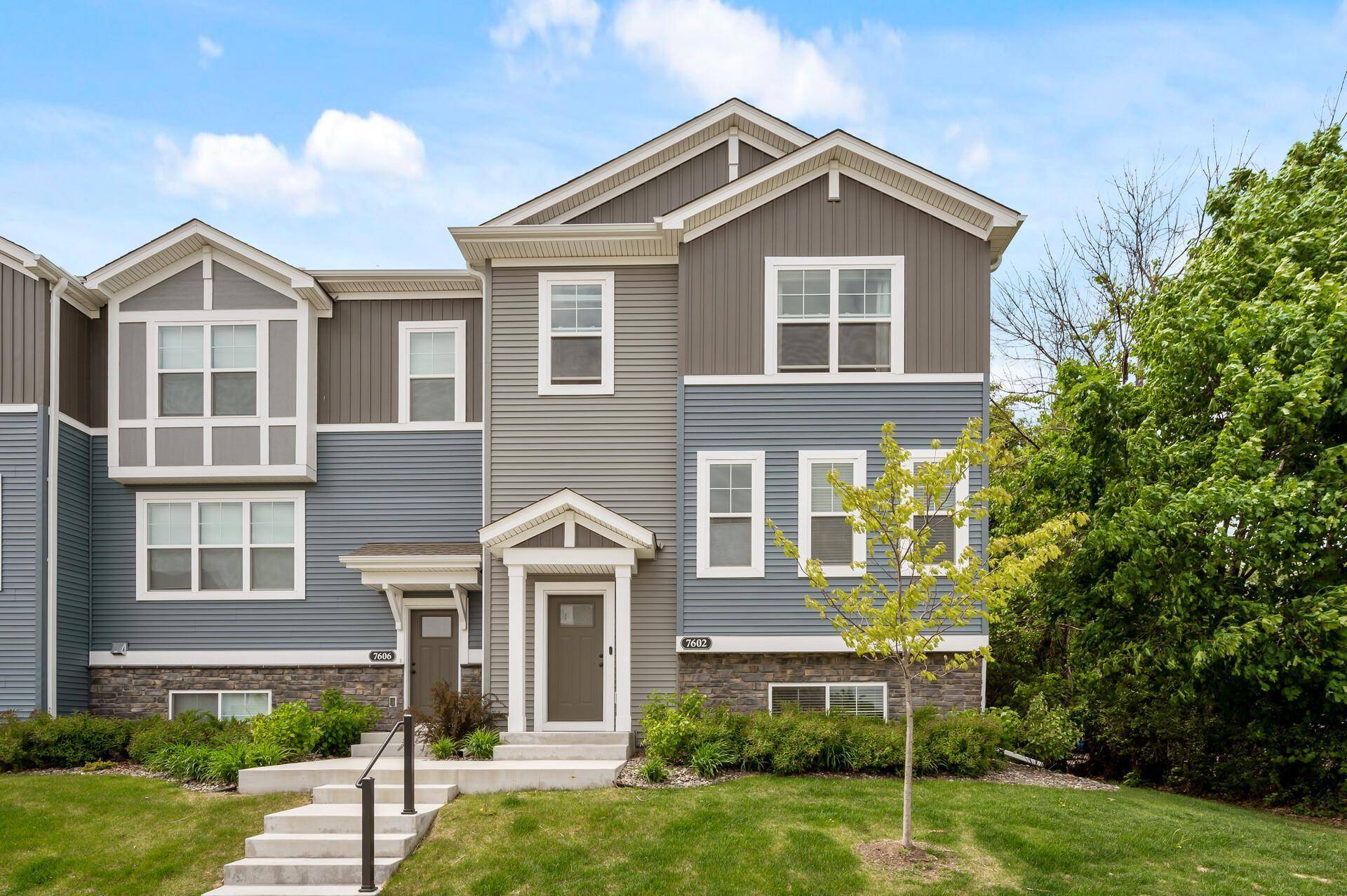 Inver Grove Heights, MN 55076,7602 Connie LN
