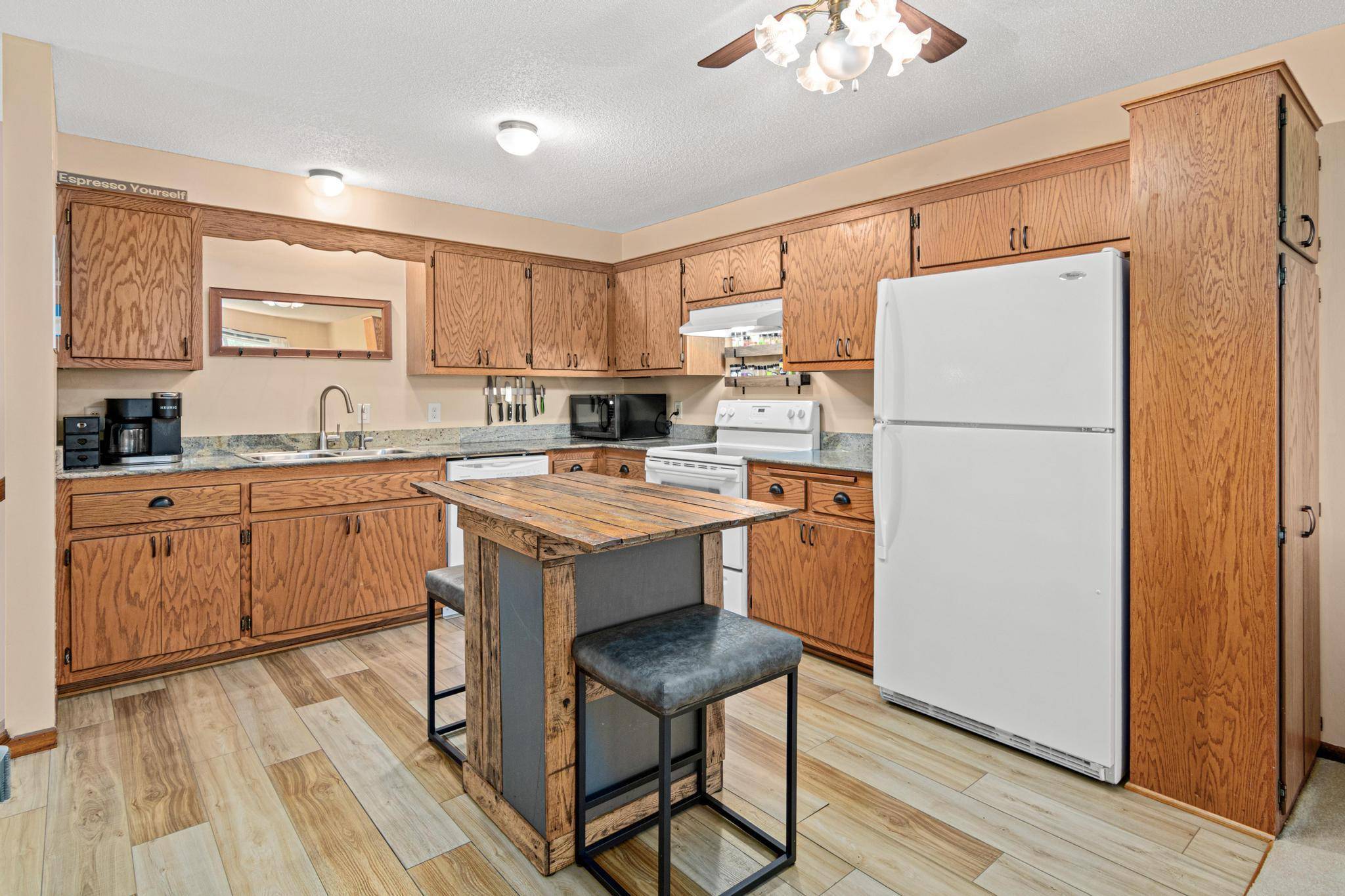 Big Lake, MN 55309,383 Phyllis ST #2