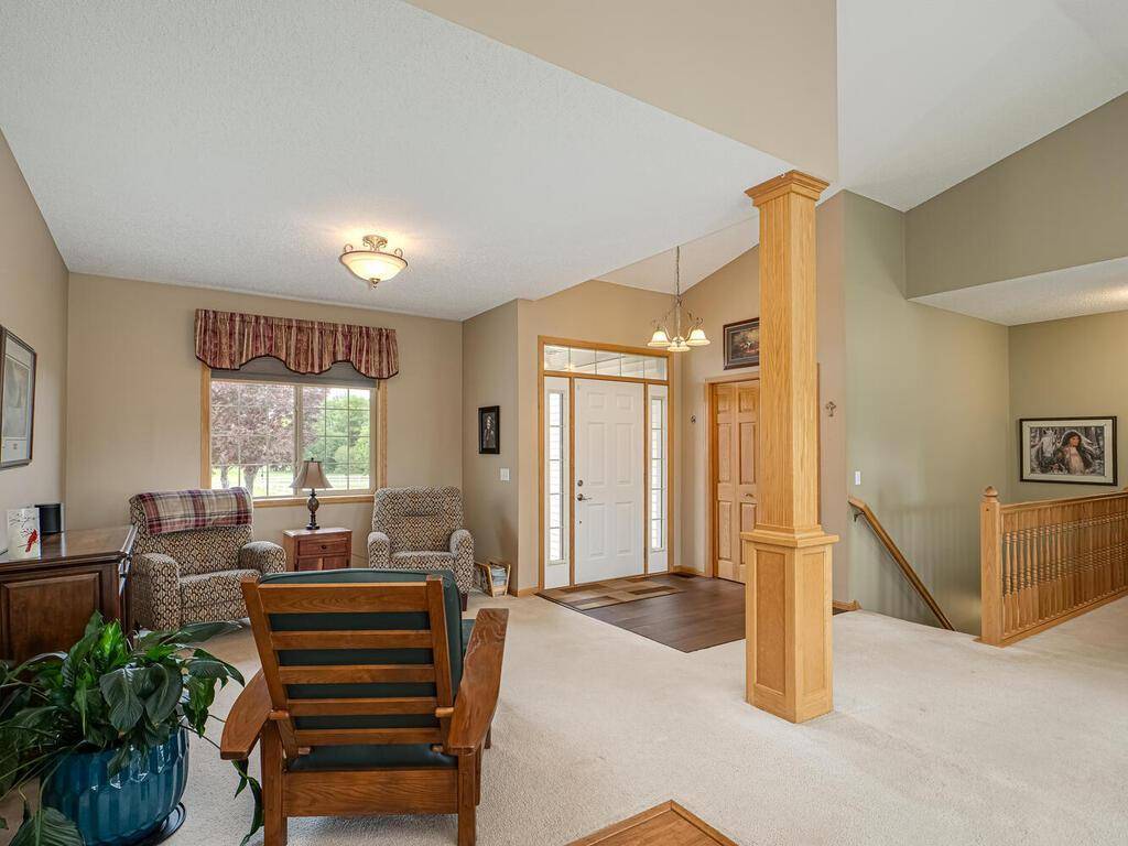 Nowthen, MN 55330,9368 188th AVE NW
