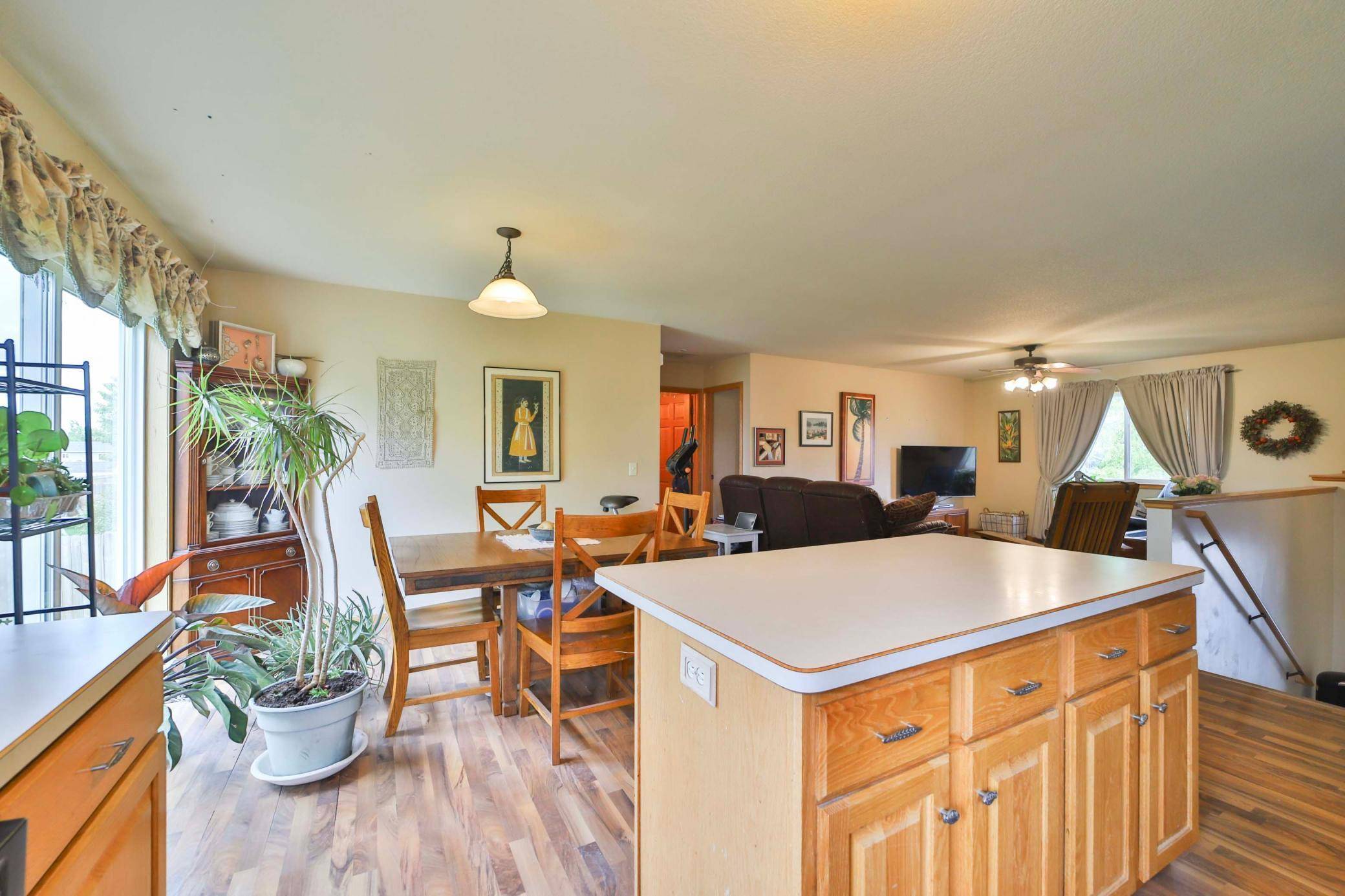Brainerd, MN 56401,9095 Twins ST