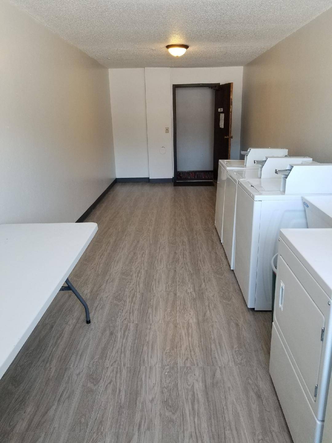 River Falls, WI 54022,417 S Wasson LN ##101