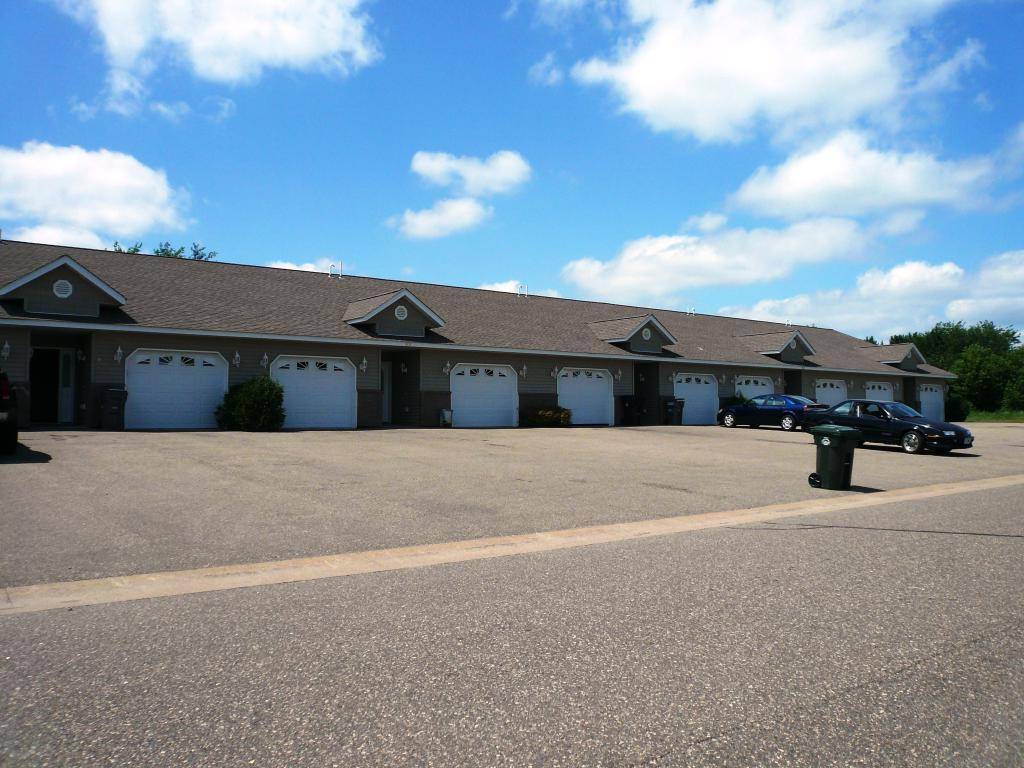 New Richmond, WI 54017,1271 Pinewood TRL #7