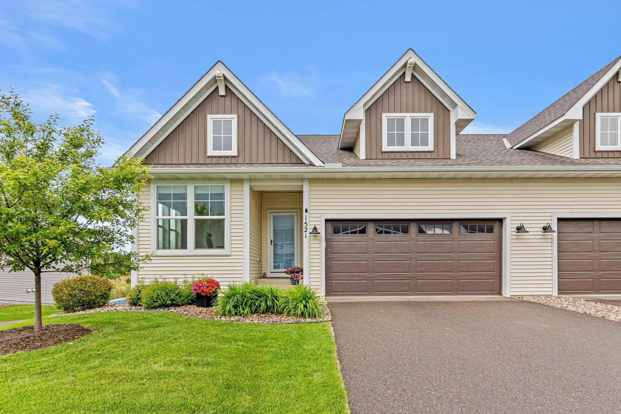 Hudson, WI 54016,1521 Southpoint DR