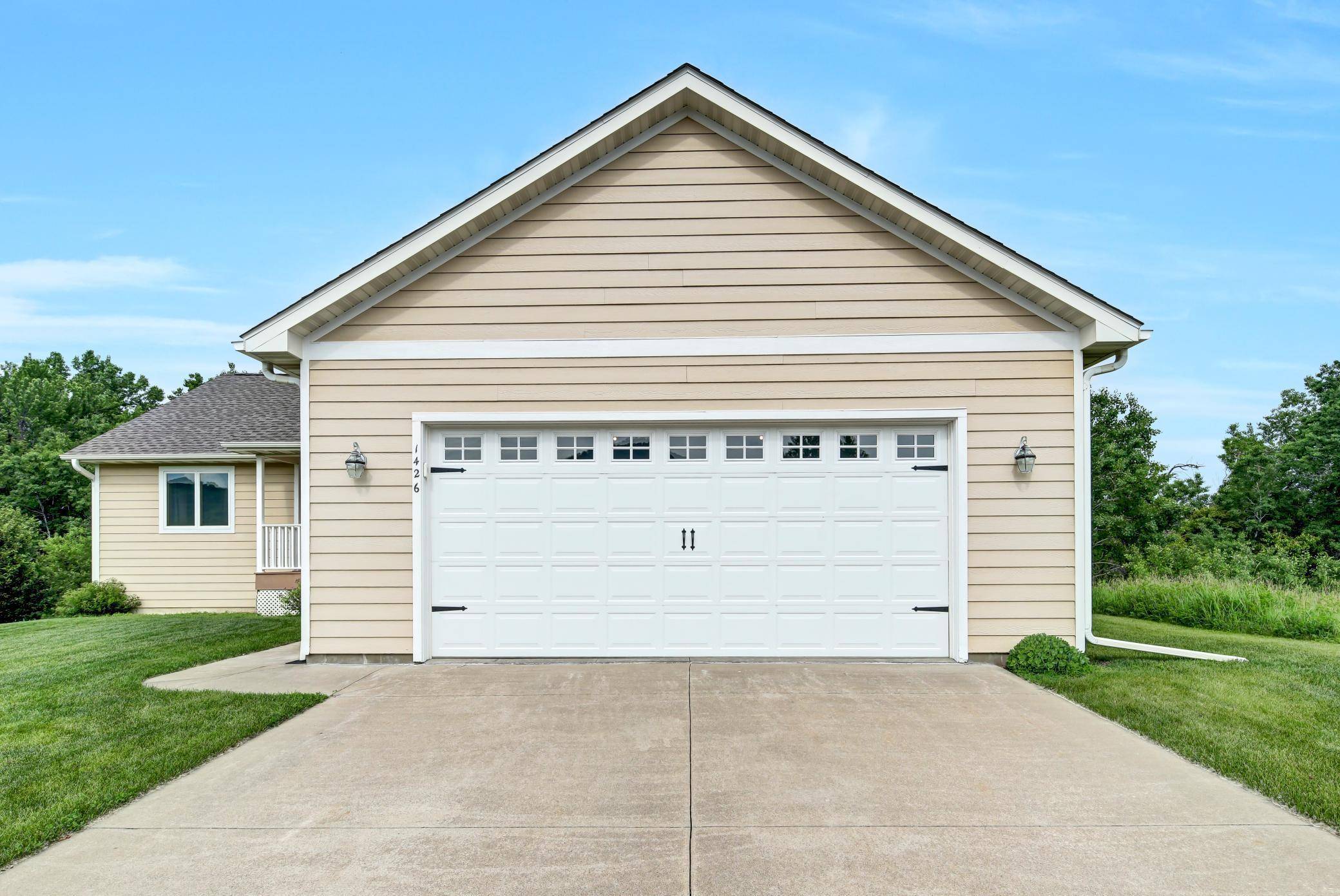 Lake City, MN 55041,1426 Woodland WAY