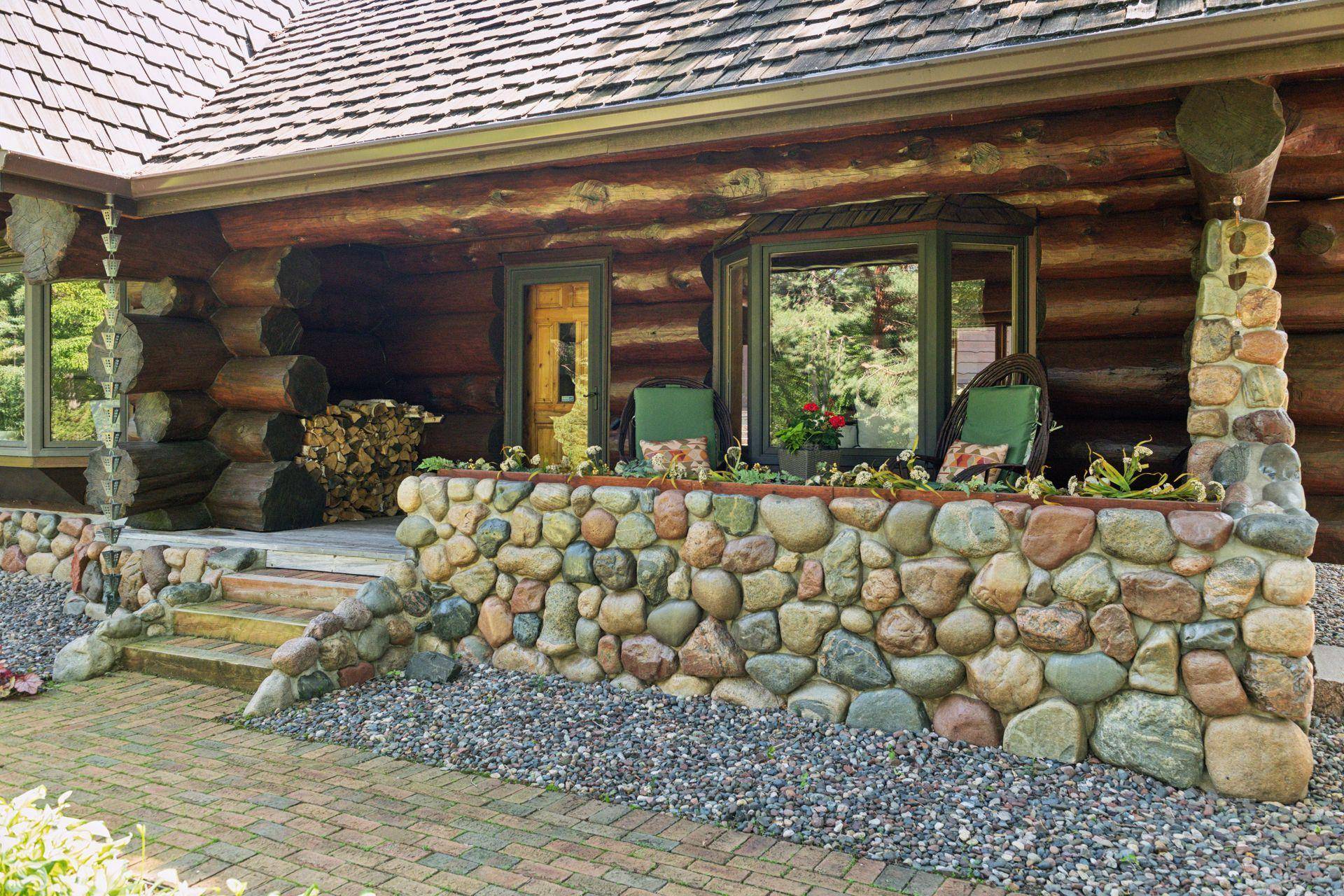 Shorewood, MN 55331,5955 Cajed LN