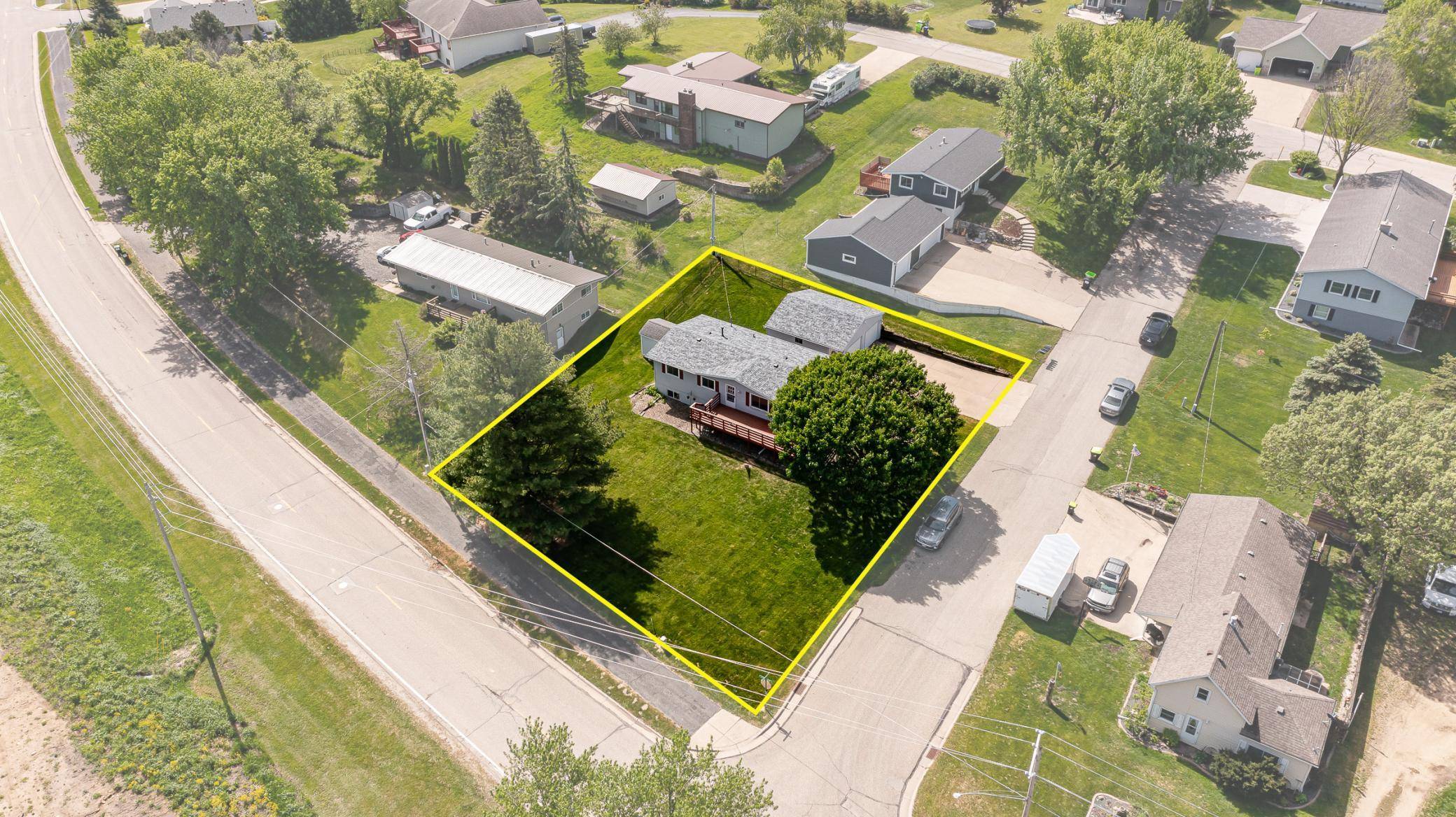Dover, MN 55929,106 S Oak ST