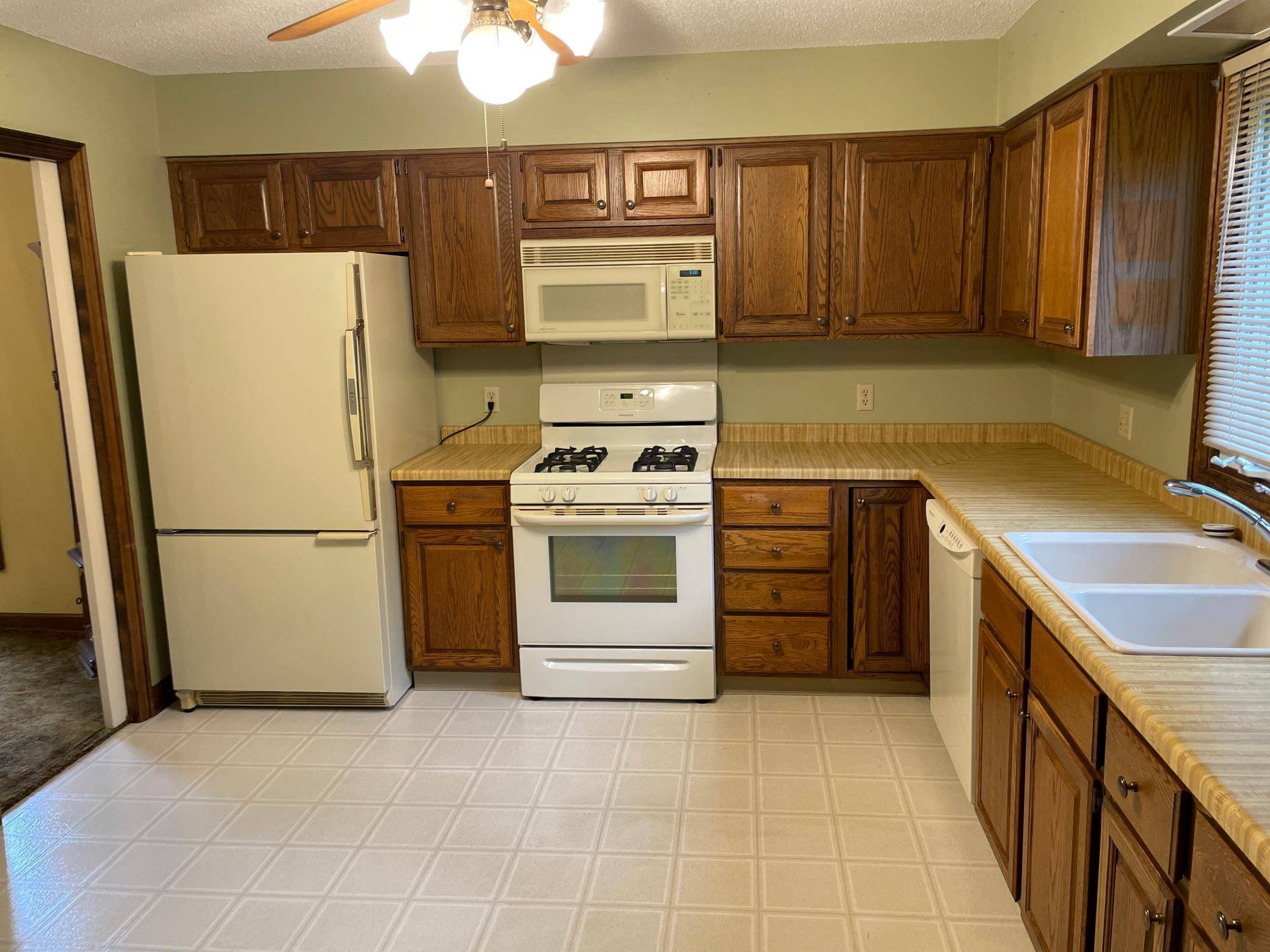 Woodbury, MN 55125,7765 Woodpark BLVD