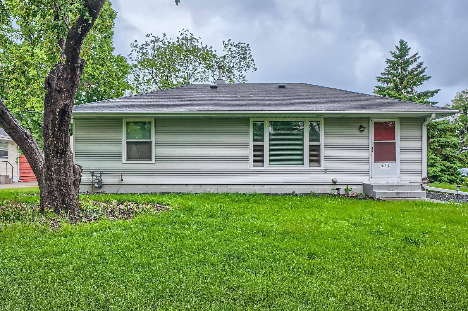 Eagan, MN 55121,1033 Beatrice ST