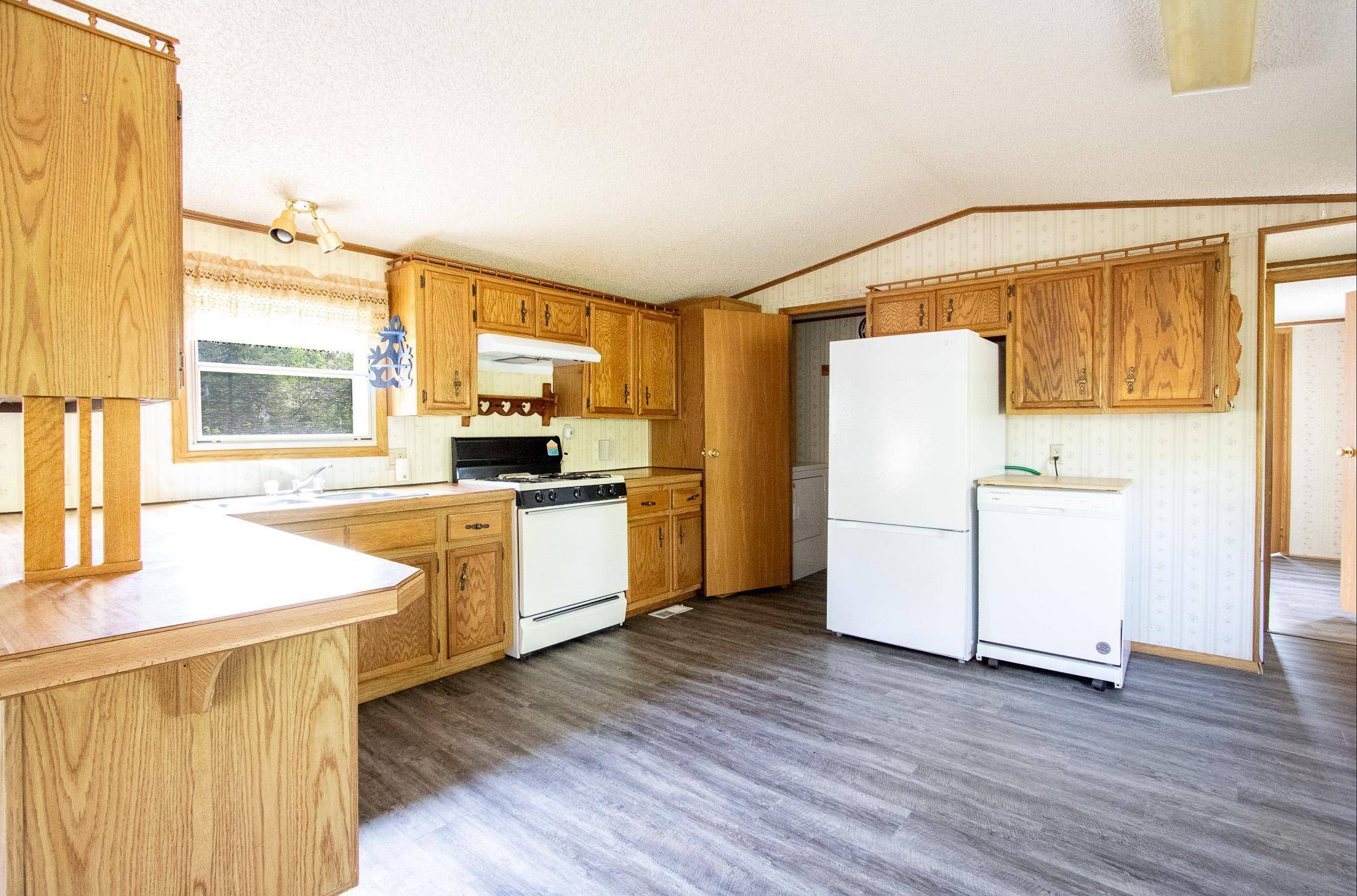 Sturgeon Lake, MN 55783,3146 Green Bay RD