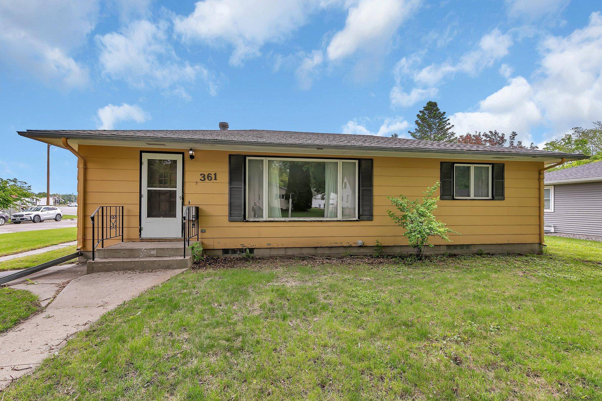 Willmar, MN 56201,361 14th ST SE