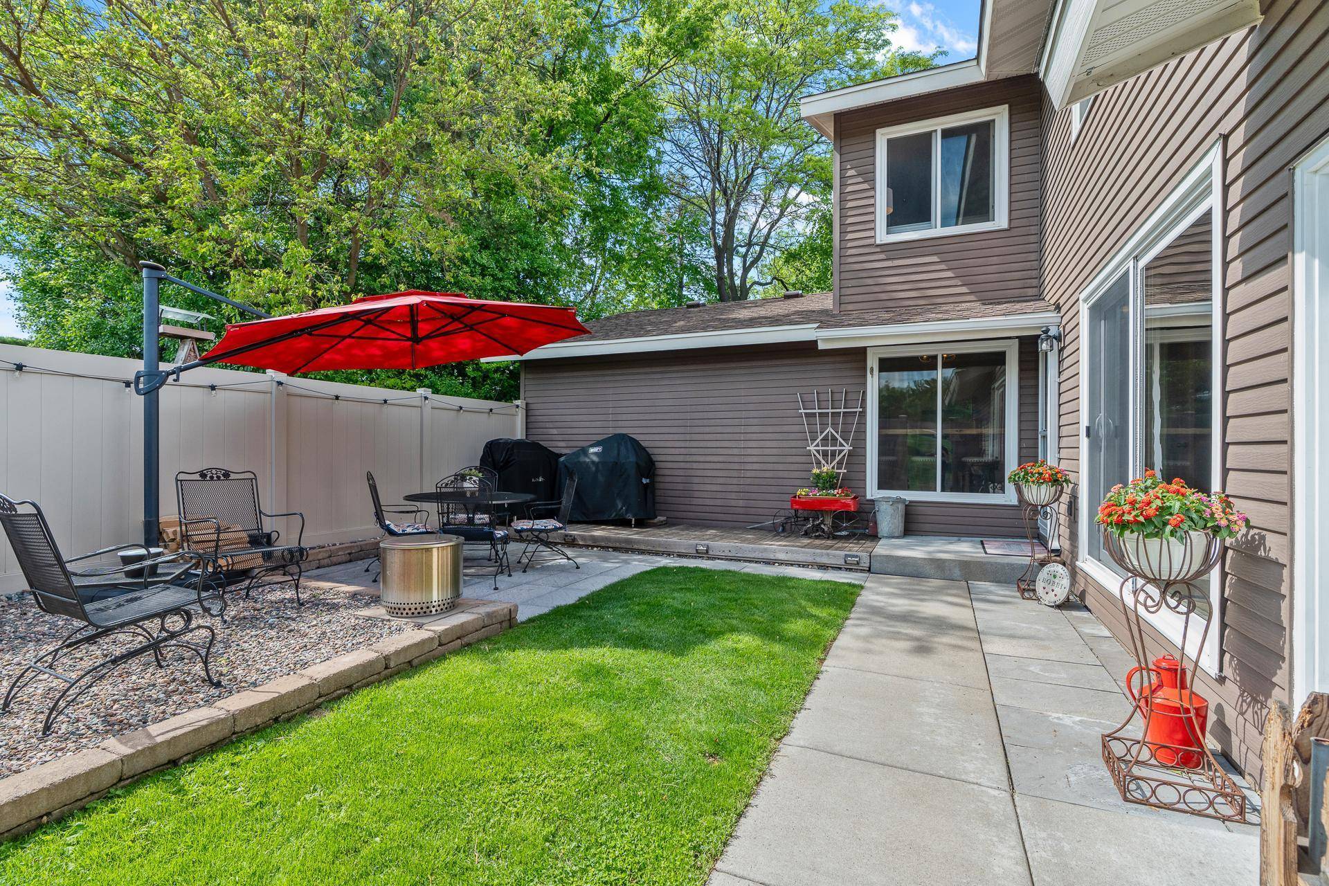 Inver Grove Heights, MN 55076,3272 Lower 67th ST E