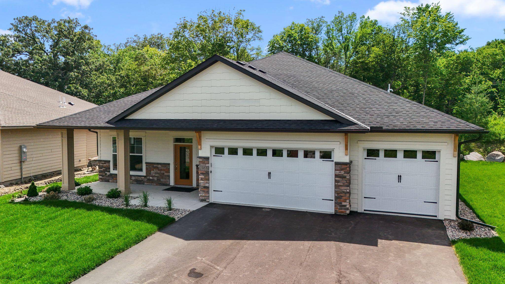 Waconia, MN 55387,1955 Woods PT