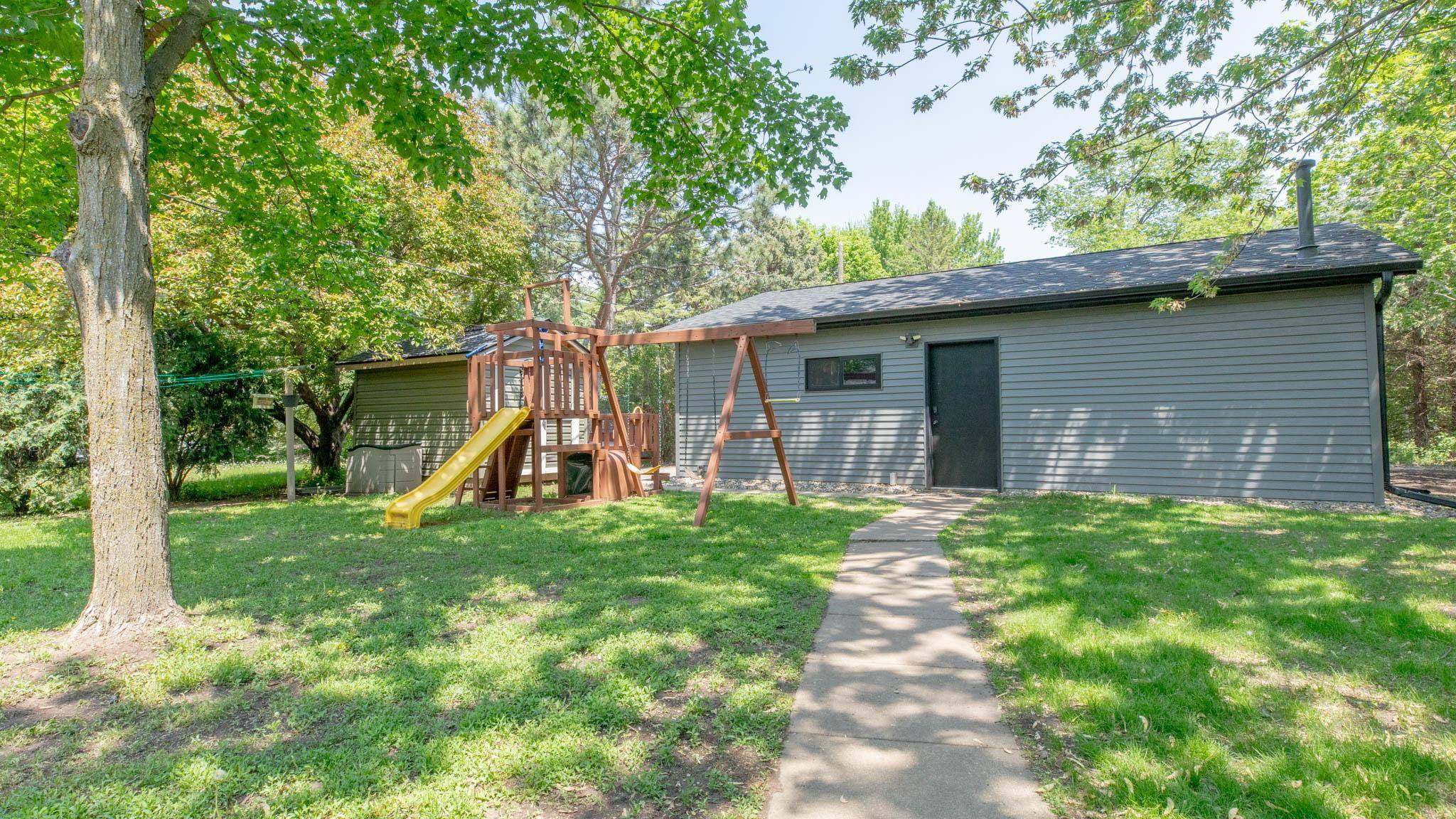 Sauk Rapids, MN 56379,14 4th AVE N