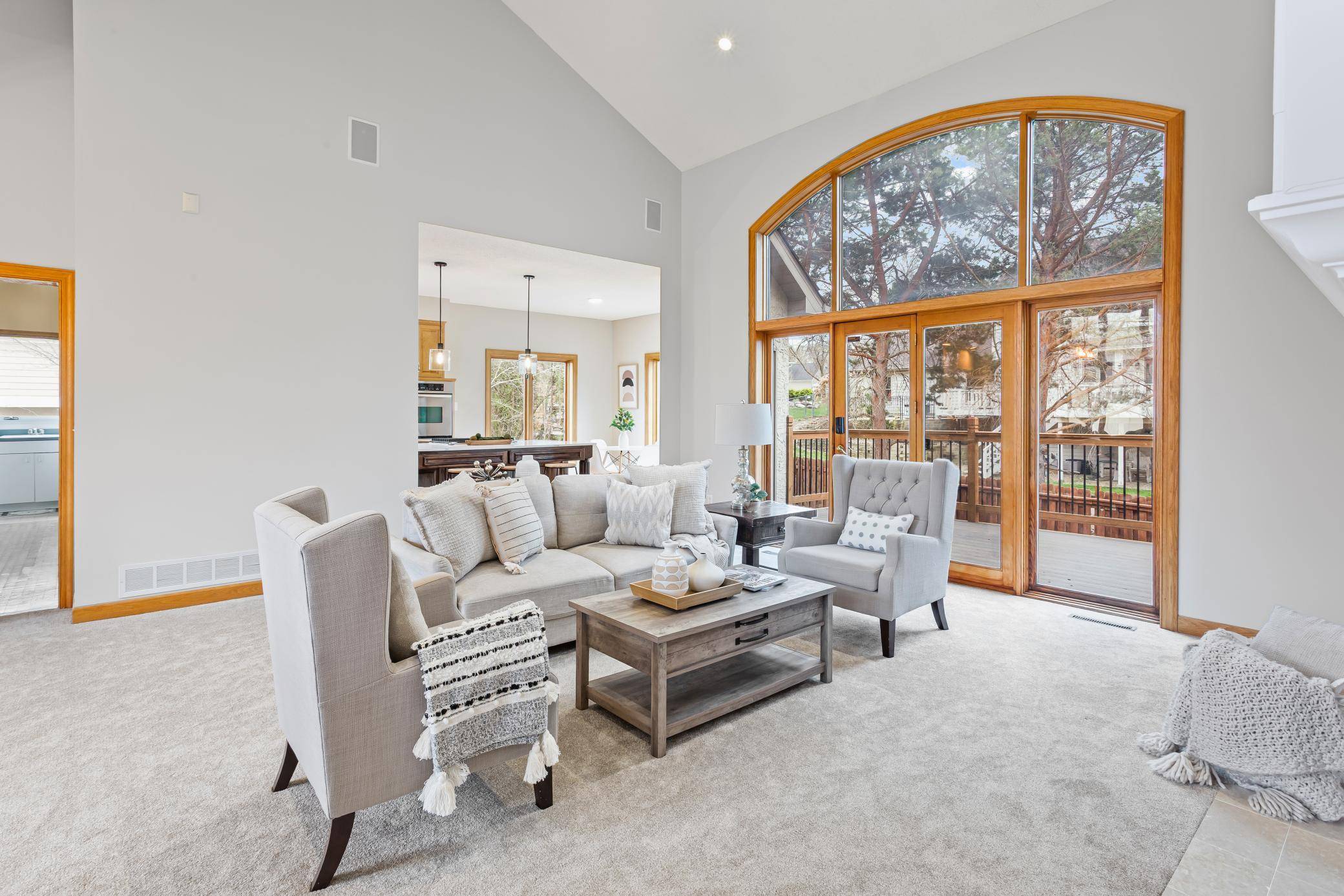 Eden Prairie, MN 55347,10035 Gristmill RDG