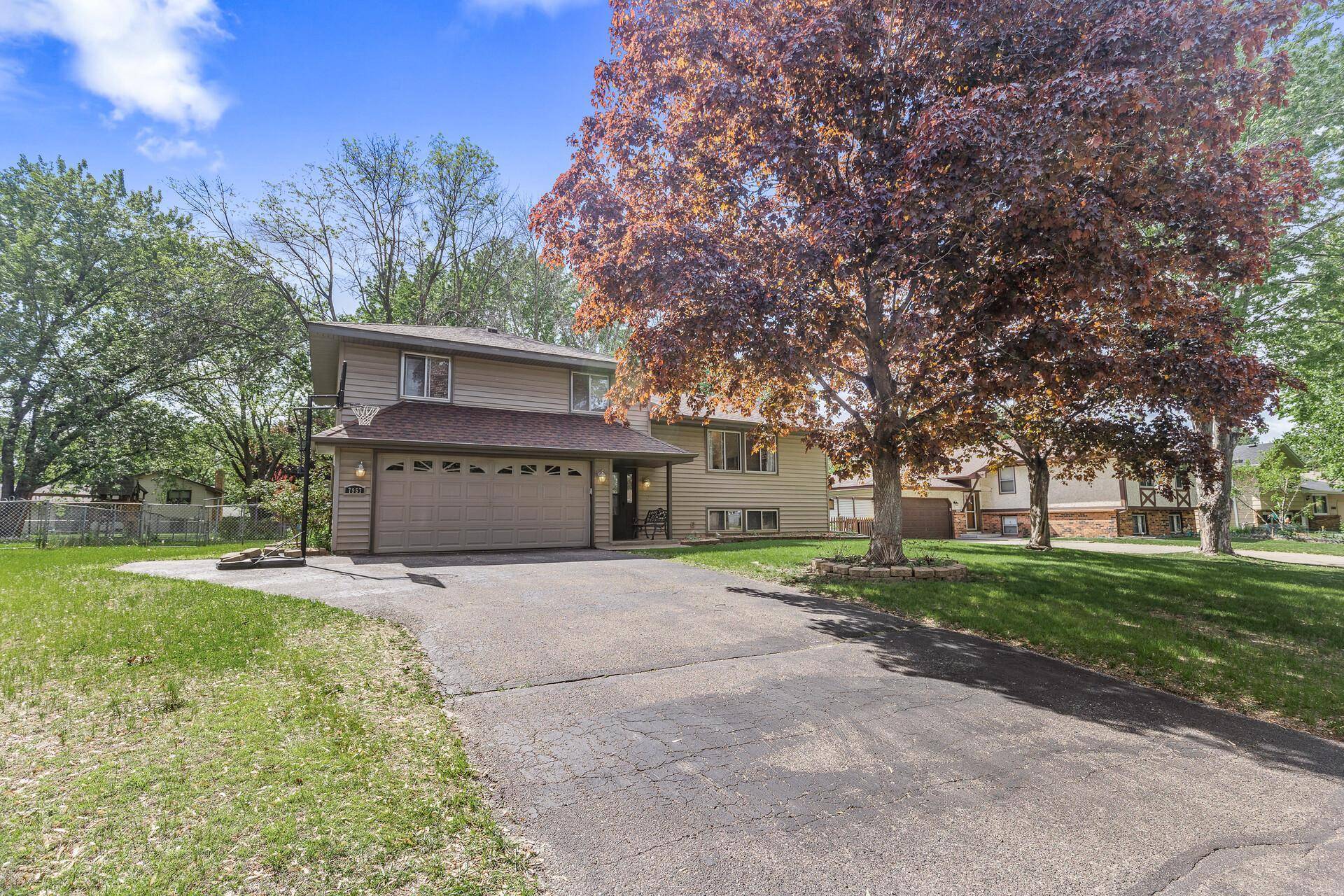 Brooklyn Park, MN 55443,7957 Perry AVE N