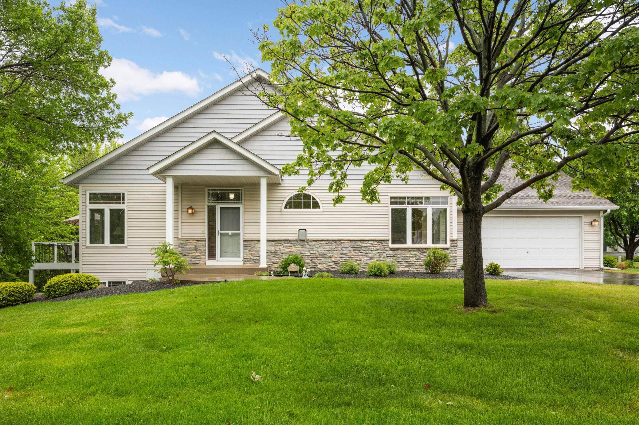 Savage, MN 55378,14550 Hunters LN