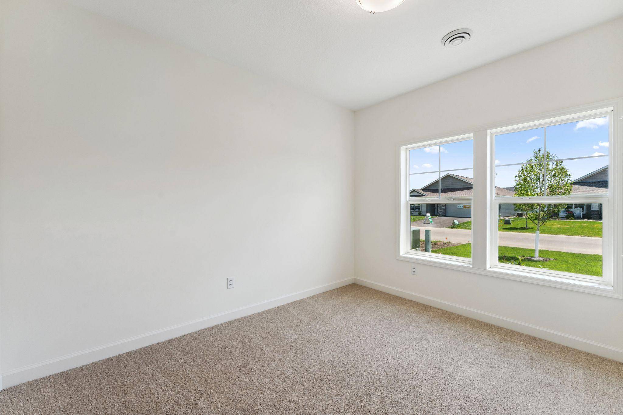 Lakeville, MN 55044,17714 Everest AVE