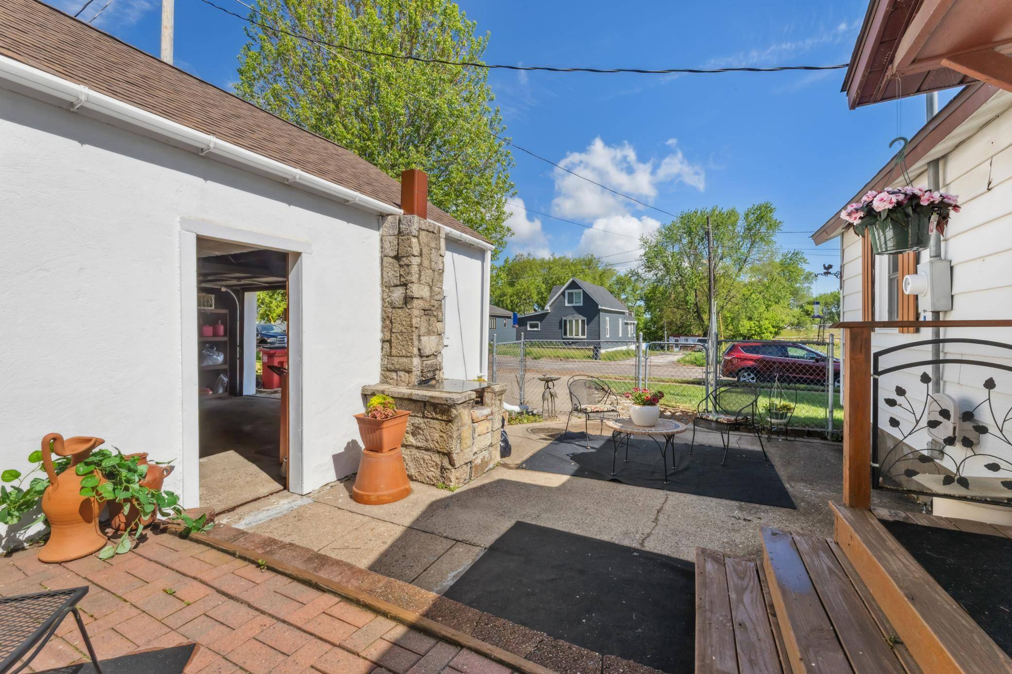 Winona, MN 55987,97 N Baker ST