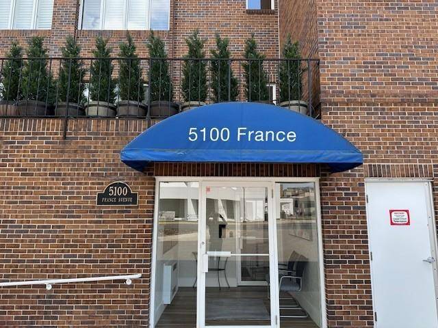 Edina, MN 55410,5100 S France AVE S #305