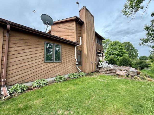 Redwood Falls, MN 56283,128 Knollwood DR