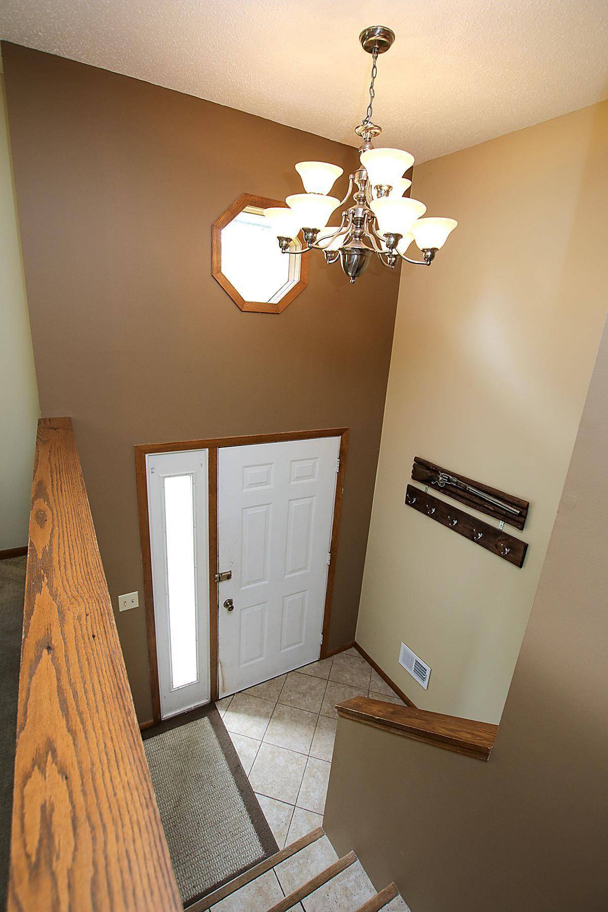 Montrose, MN 55363,122 Crystal CT