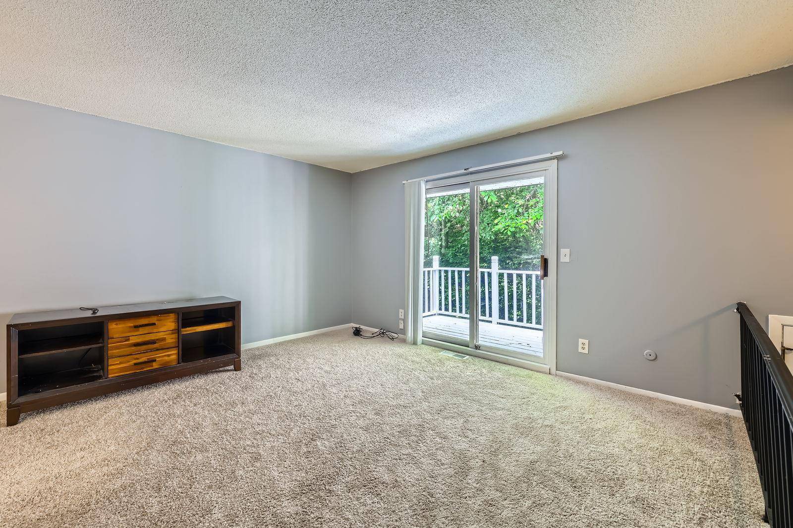 Inver Grove Heights, MN 55076,3944 76th WAY E