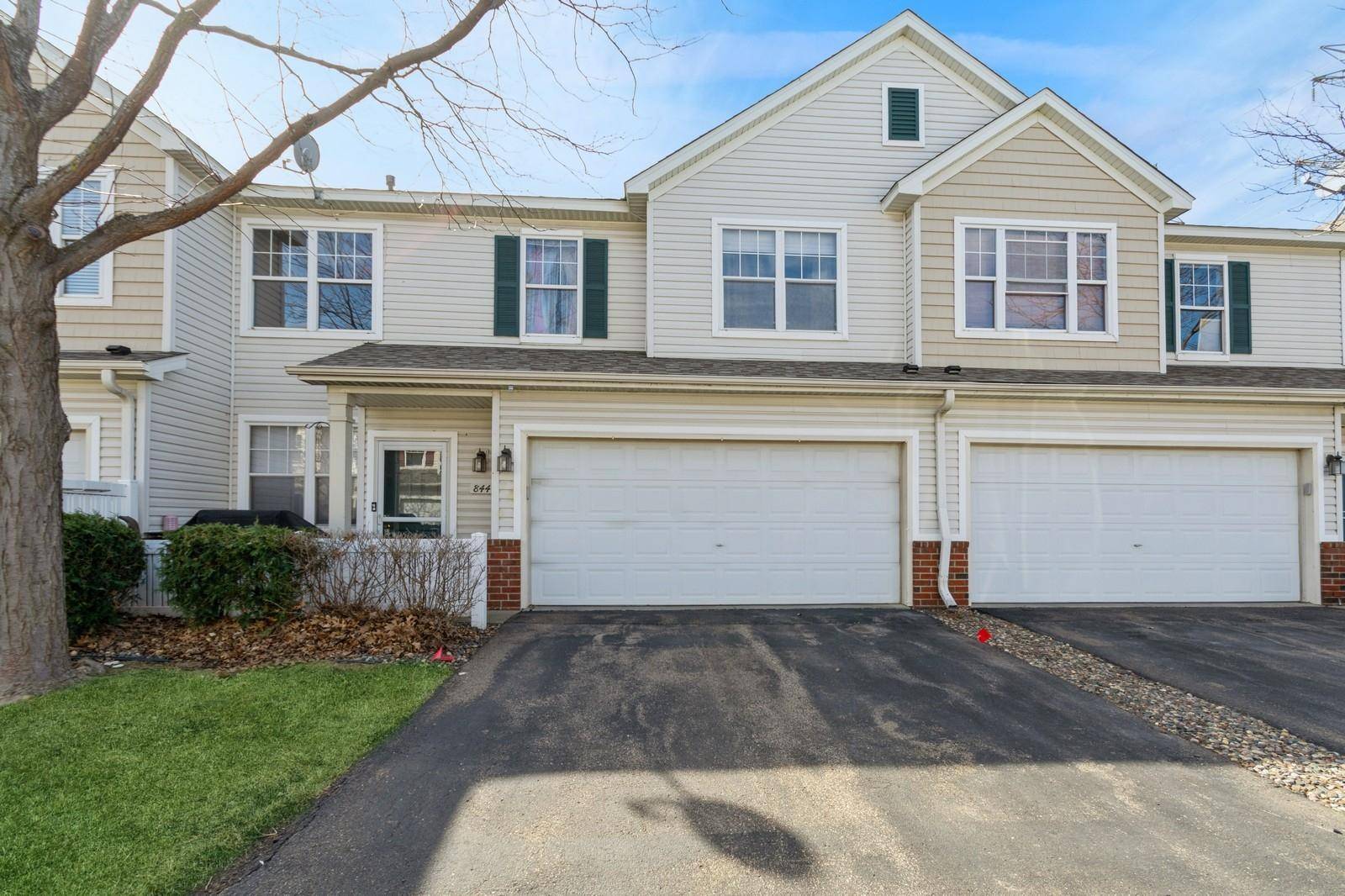 Shakopee, MN 55379,844 Princeton AVE