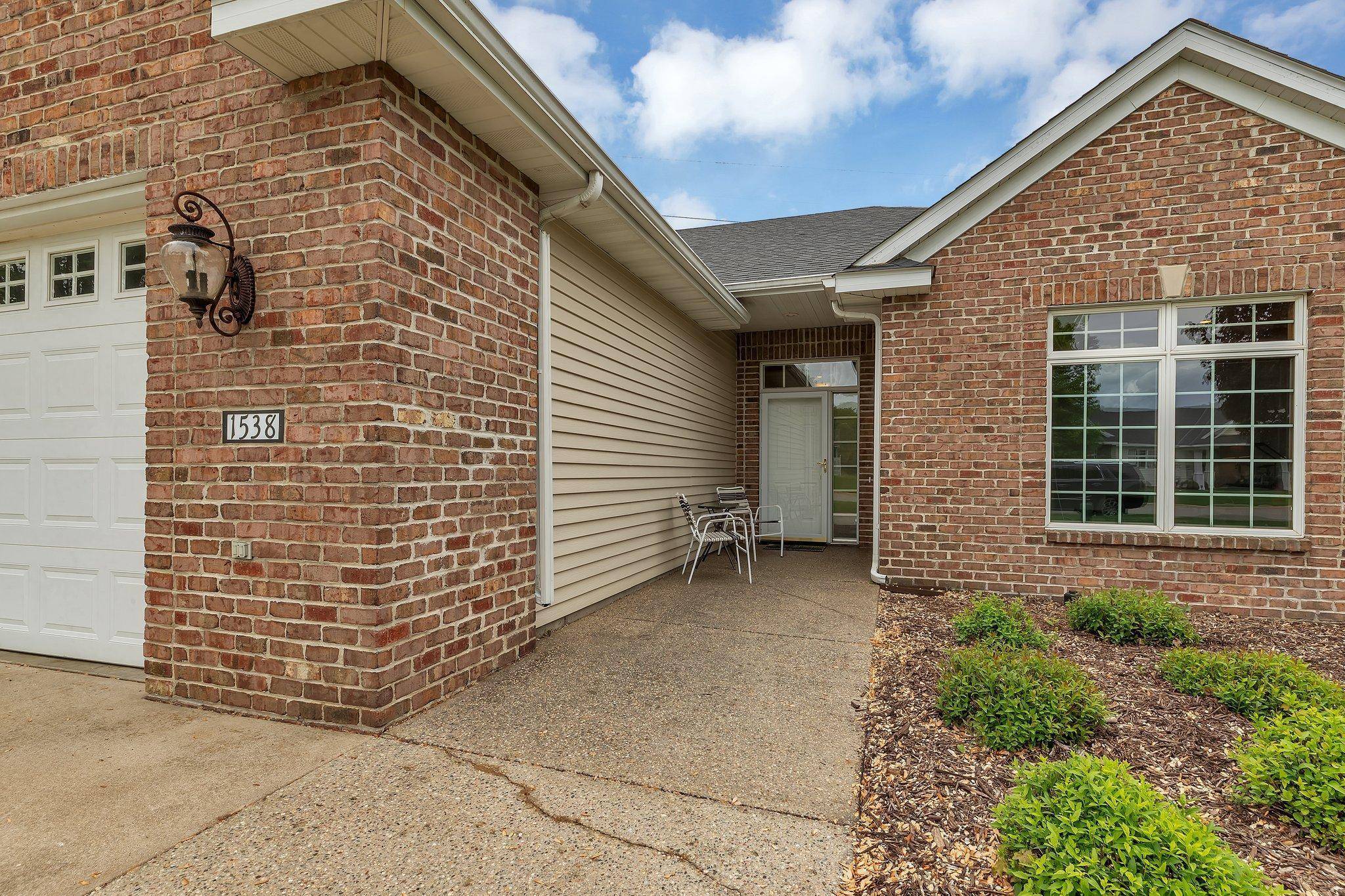 Saint Cloud, MN 56301,1538 Katrina CT