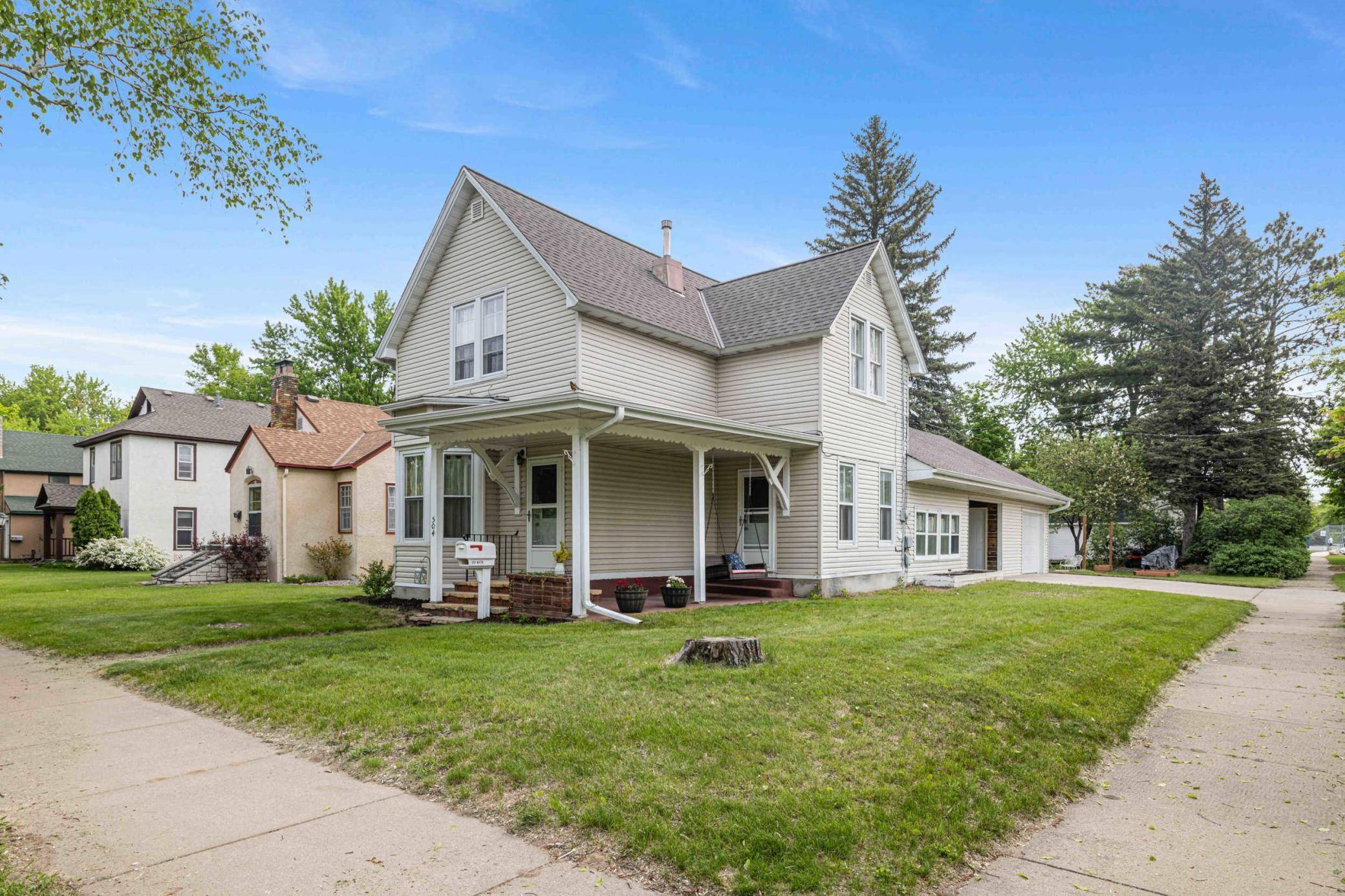 Brainerd, MN 56401,504 N 4th ST
