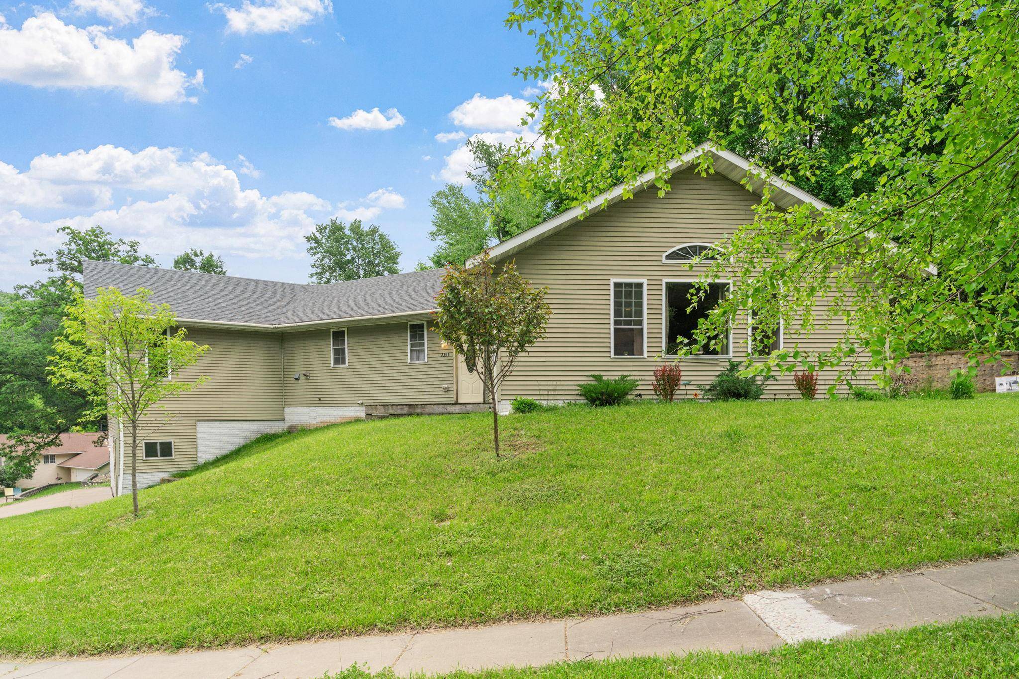 Red Wing, MN 55066,2391 Brooks AVE