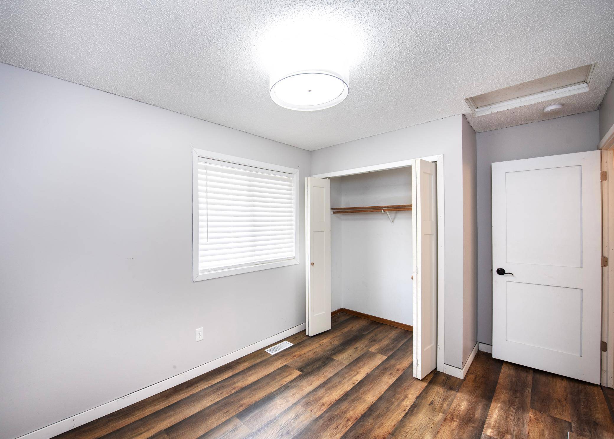 Coon Rapids, MN 55433,10470 Palm ST NW