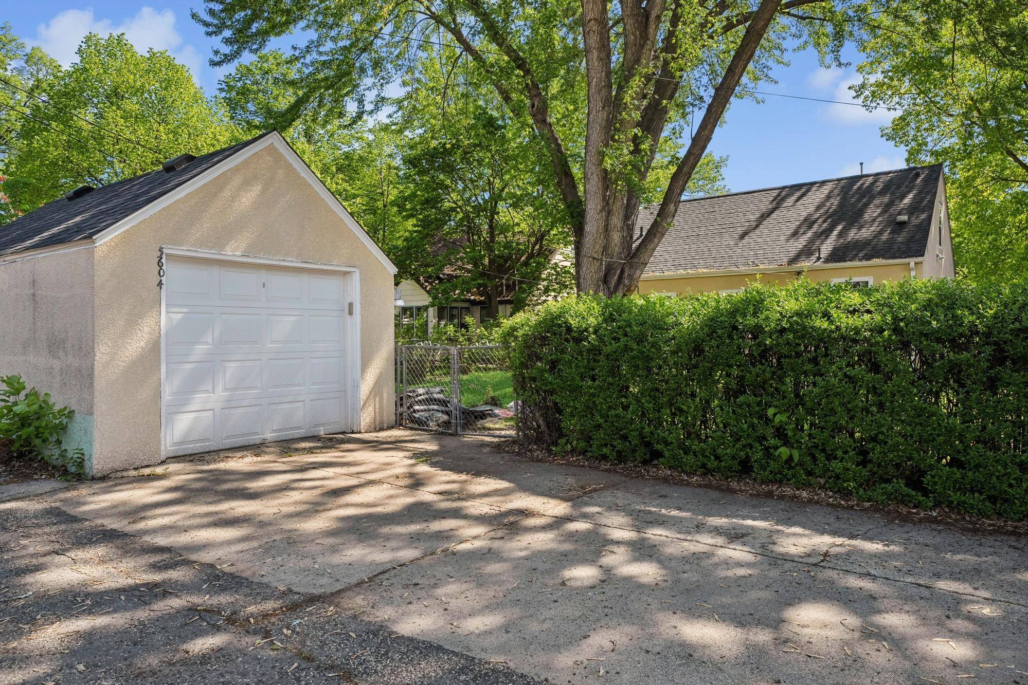 Minneapolis, MN 55417,5604 14th AVE S