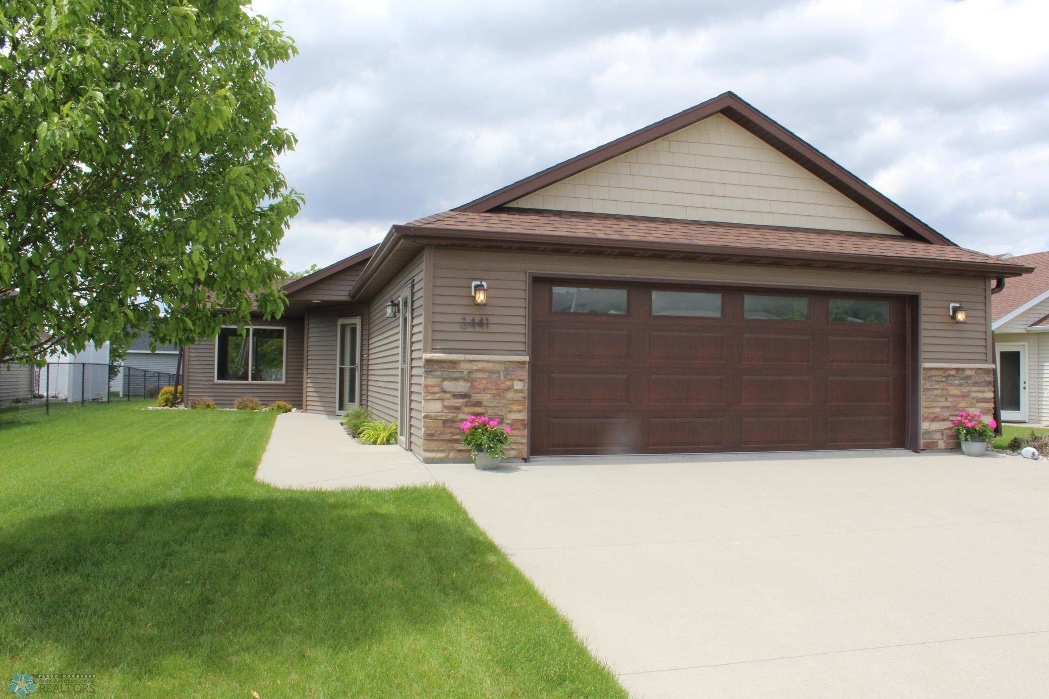 Moorhead, MN 56560,3441 25th ST S