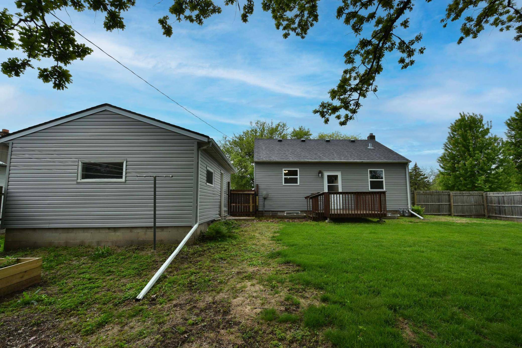 Pine Island, MN 55963,705 1st AVE SE