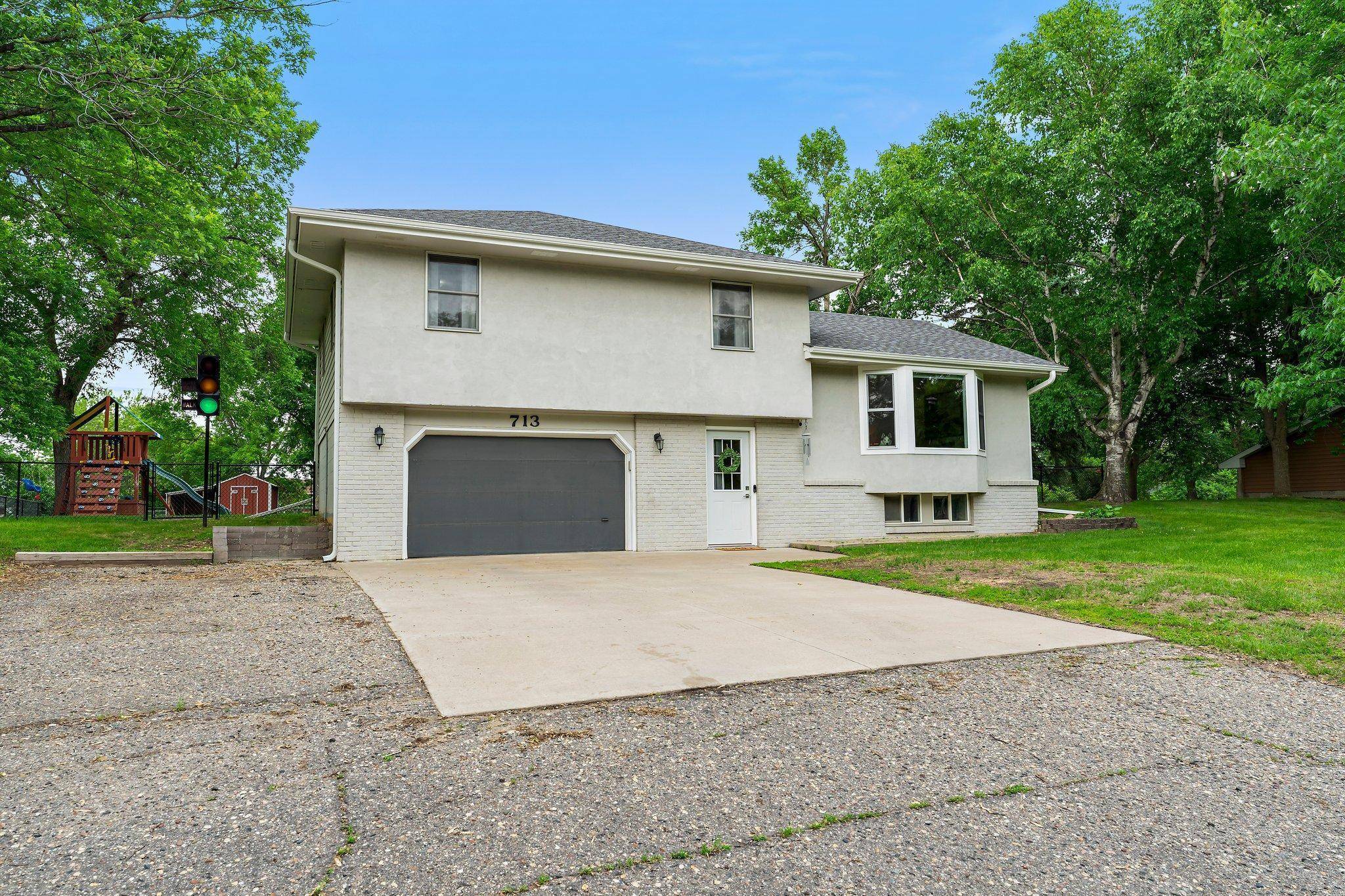Buffalo, MN 55313,713 9th ST NW