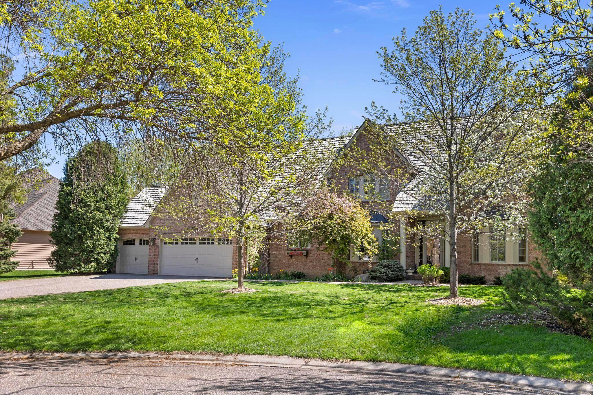 Plymouth, MN 55447,690 Olive LN N