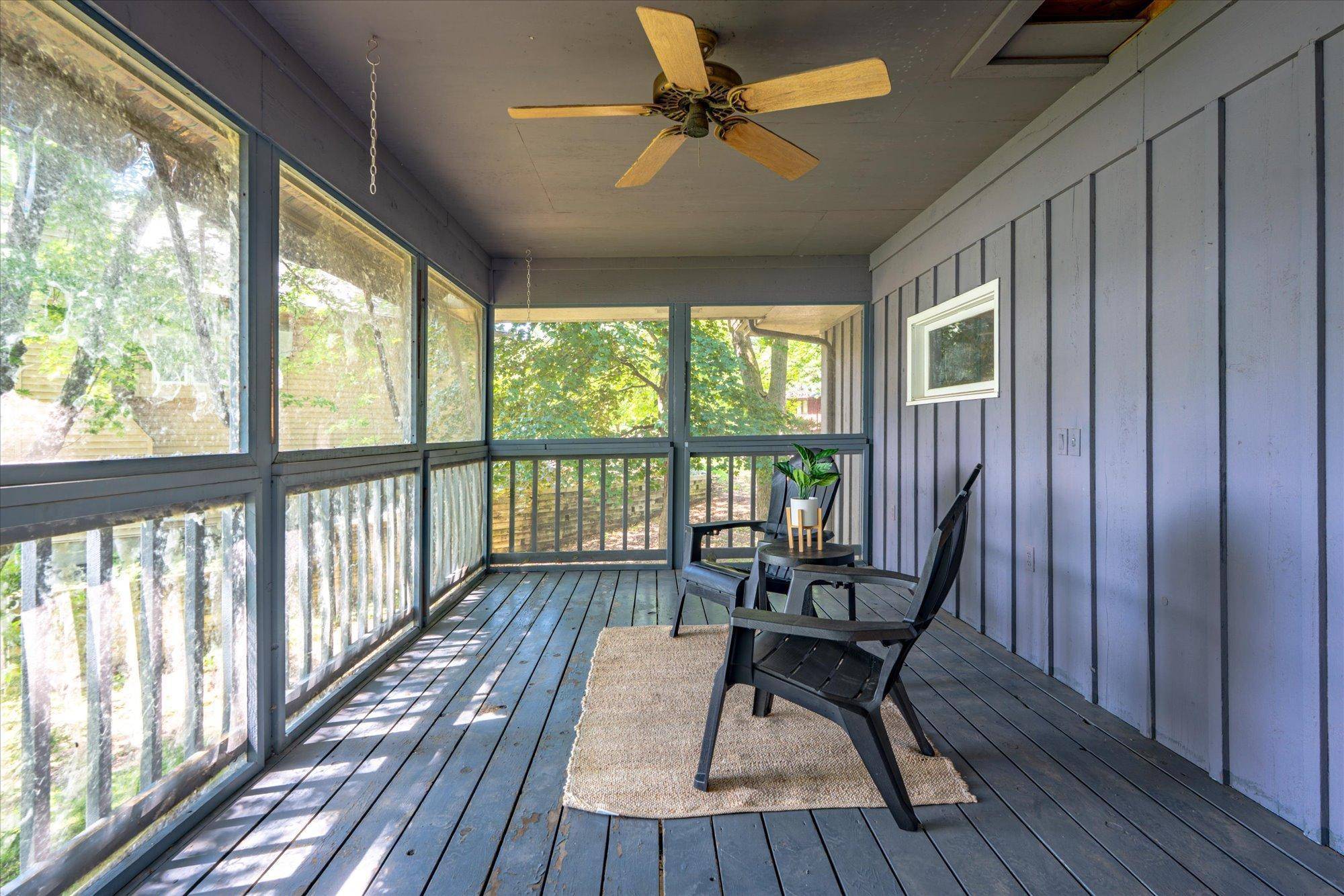 Burnsville, MN 55306,313 Maple Island RD
