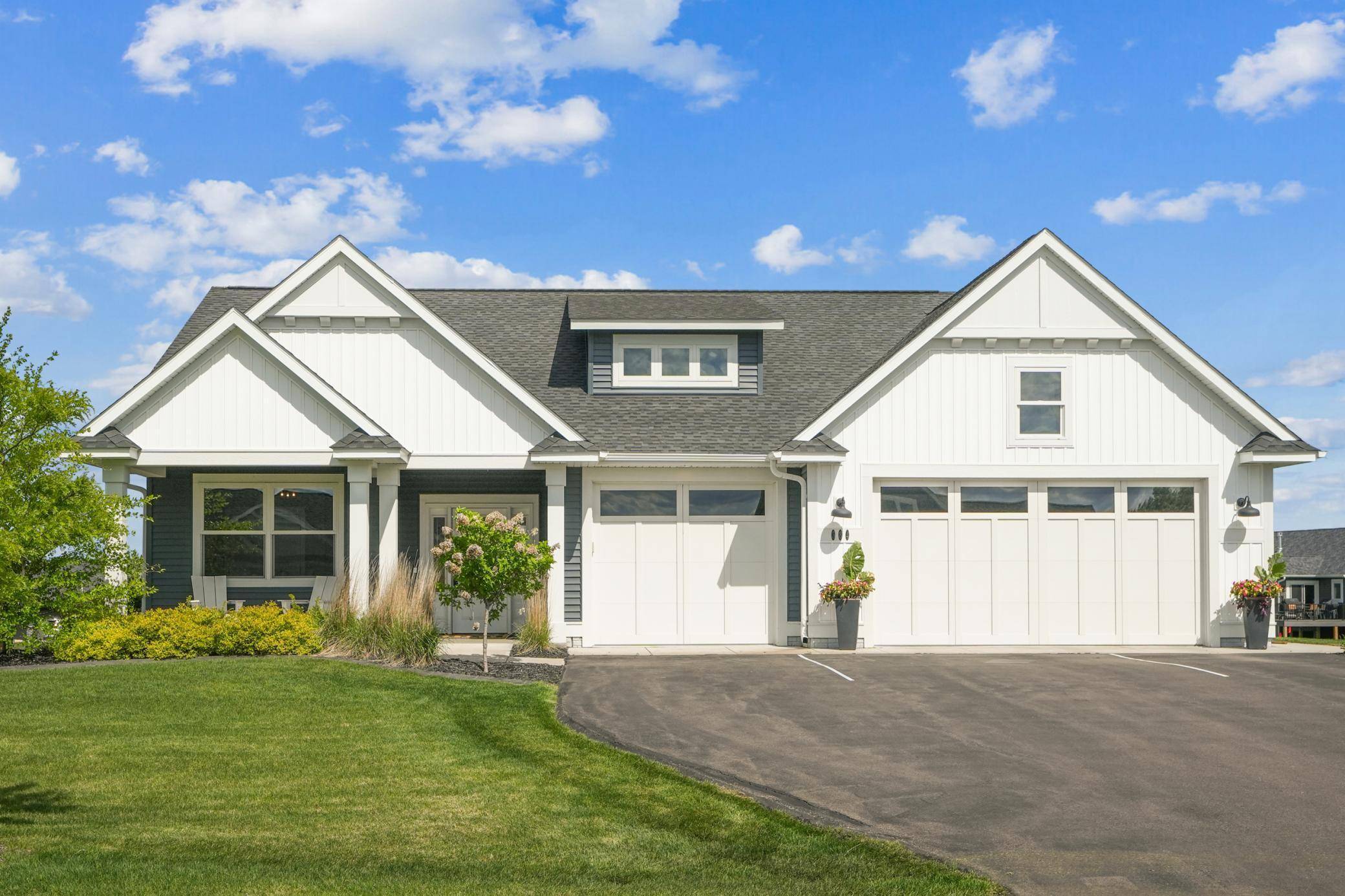 River Falls, WI 54022,584 Reynolds ST