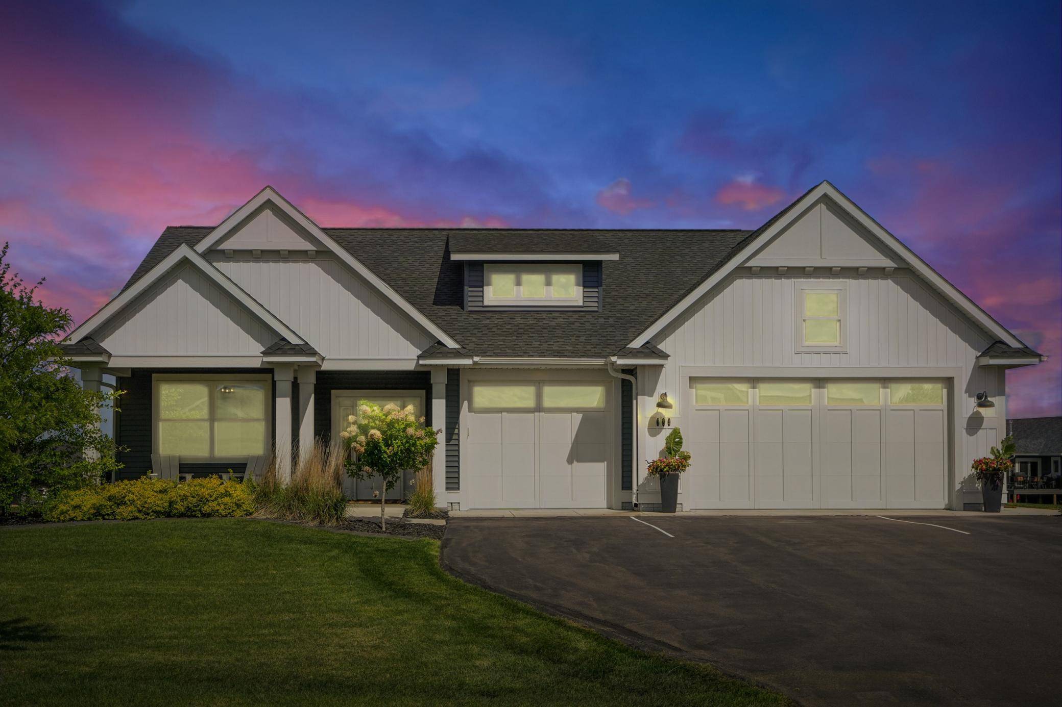River Falls, WI 54022,584 Reynolds ST