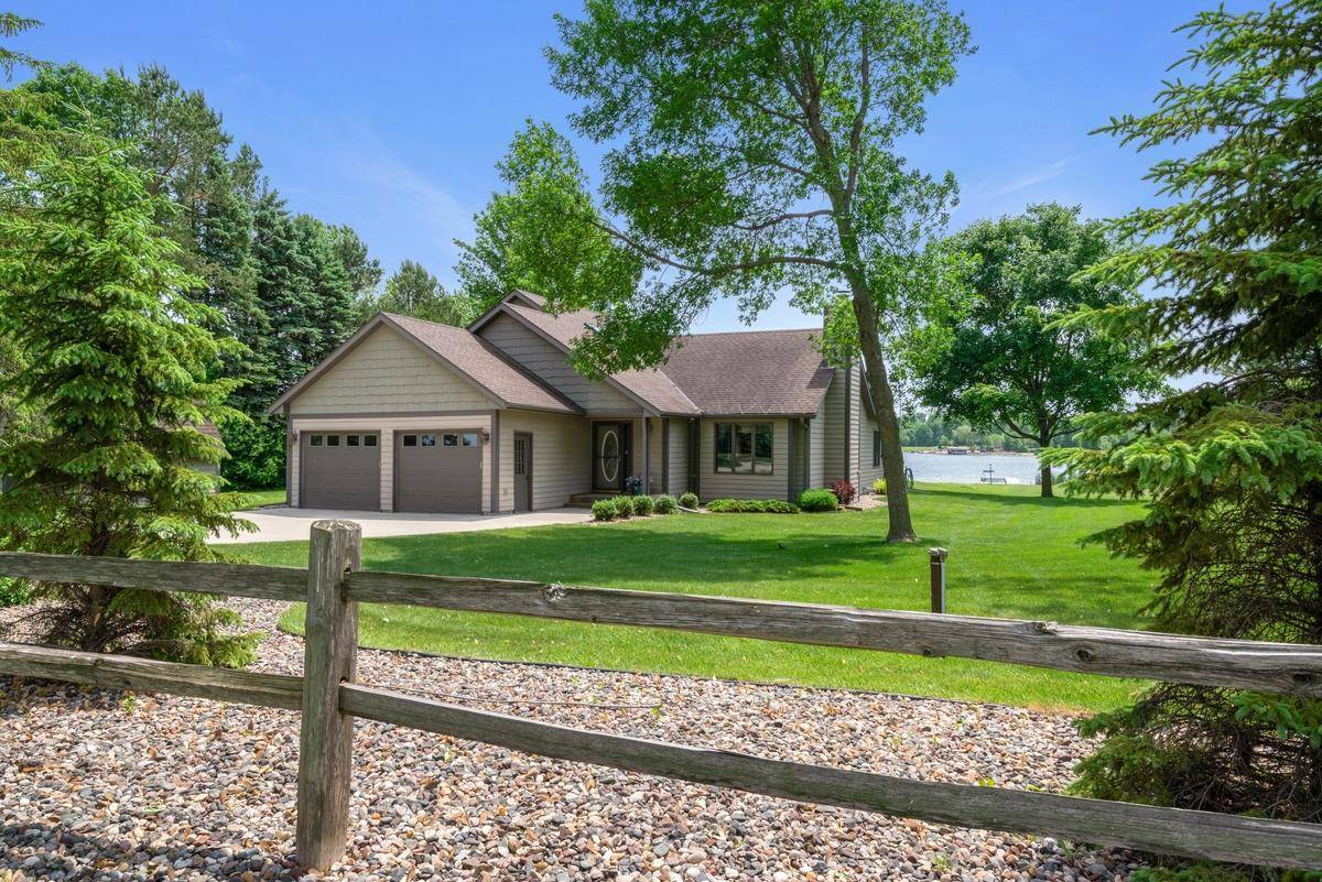Annandale, MN 55302,13631 36th ST NW