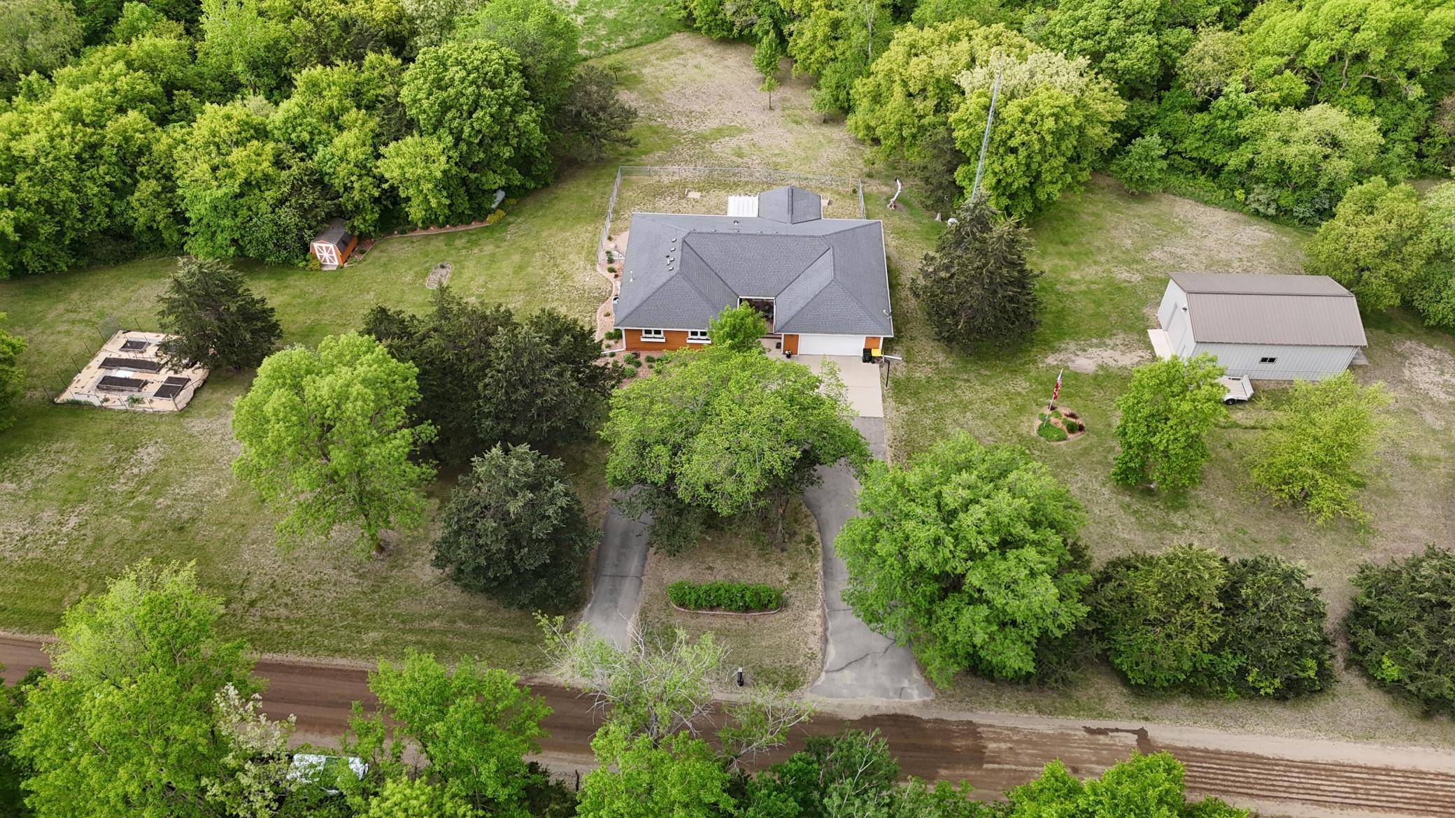 New London, MN 56273,22905 5th ST NW
