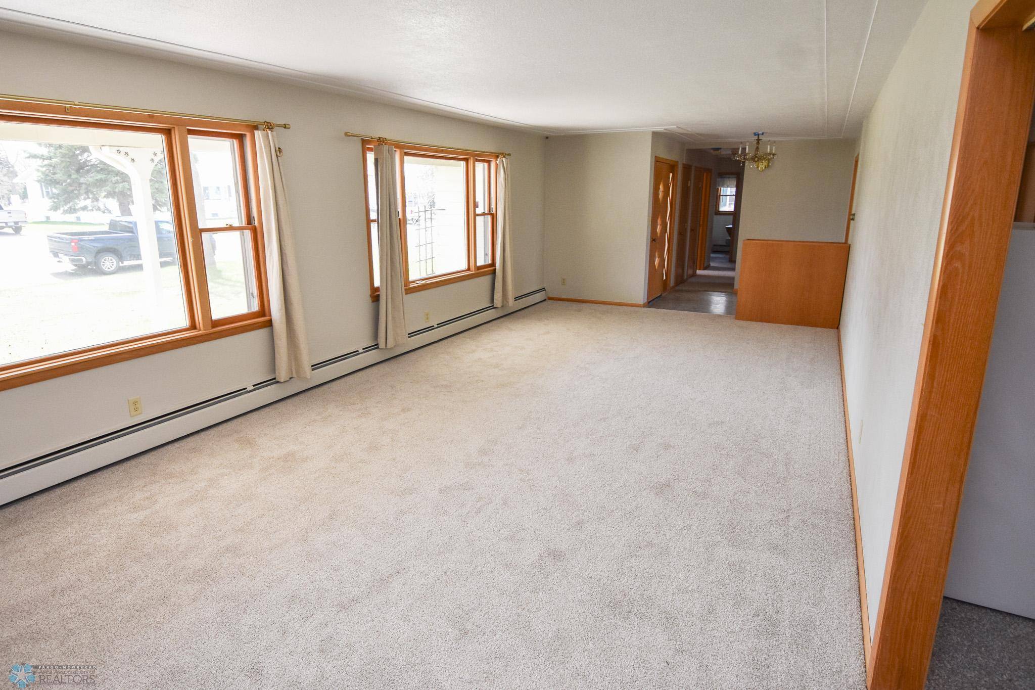 Ada, MN 56510,807 Pleasant DR